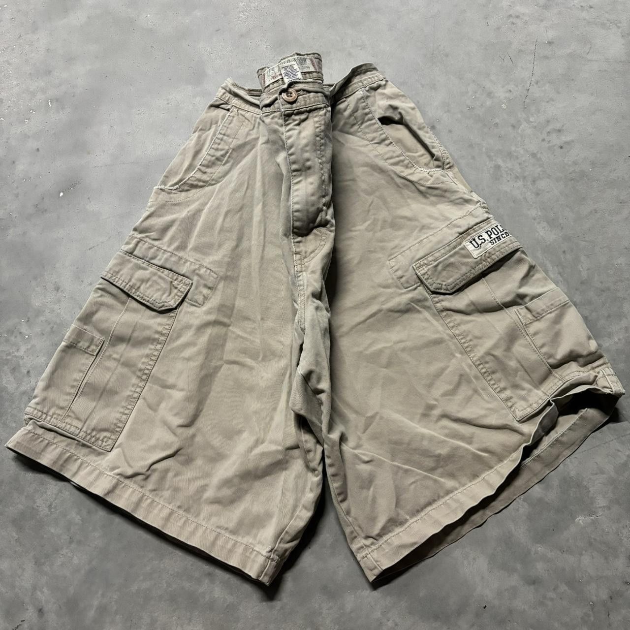 U.S. Polo Assn. × Vintage Crazy Vintage Y2K/2000s Baggy Khaki U.S. Polo Assn. Skater Style Cargo Shorts! Size US 40 / EU 56 - 1 Thumbnail