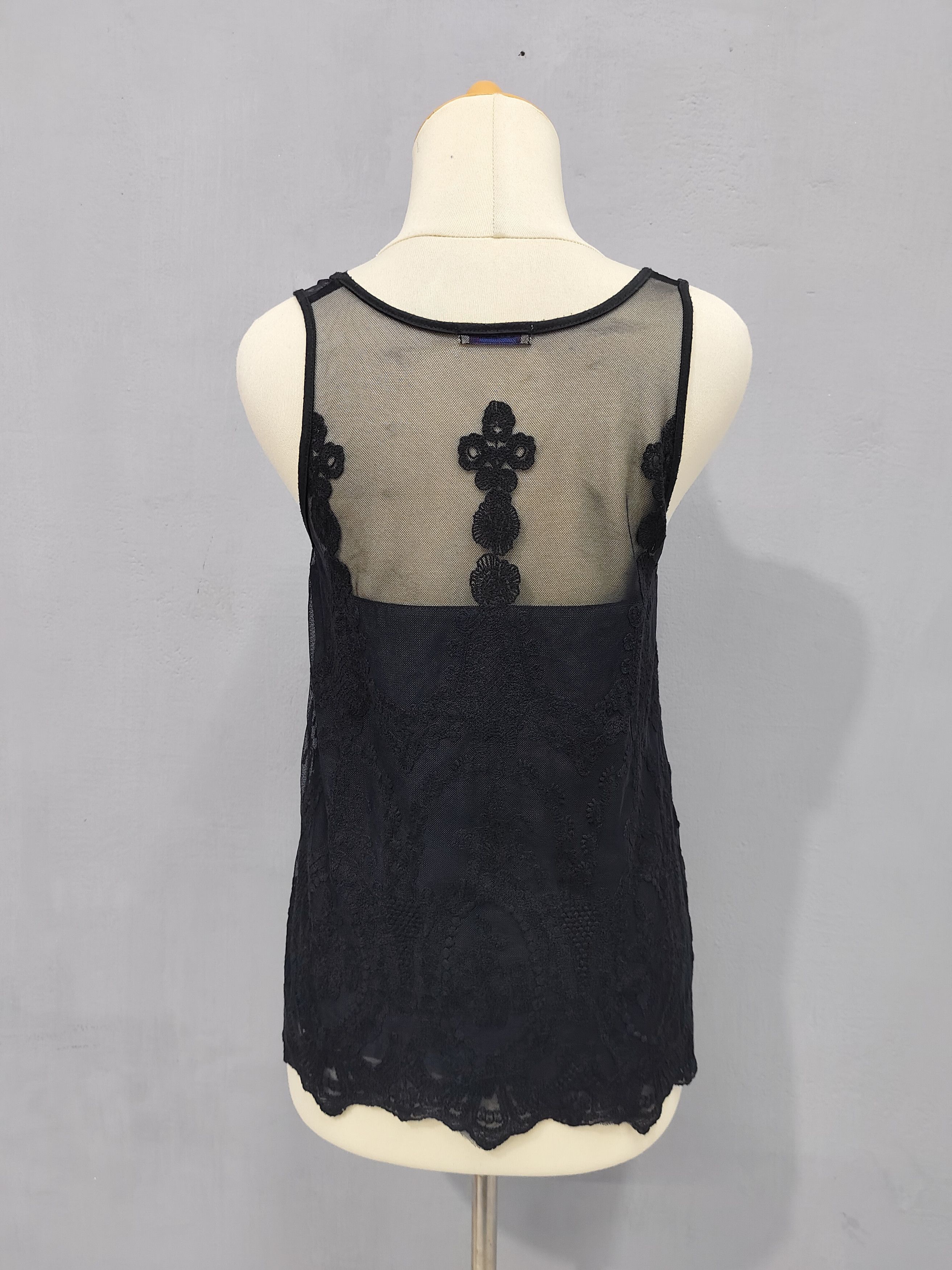 MOUSSY Moussy🇯🇵Gothic Mori Sheer Floral Lace Mesh Top Size M / US 6-8 / IT 42-44 - 4 Thumbnail