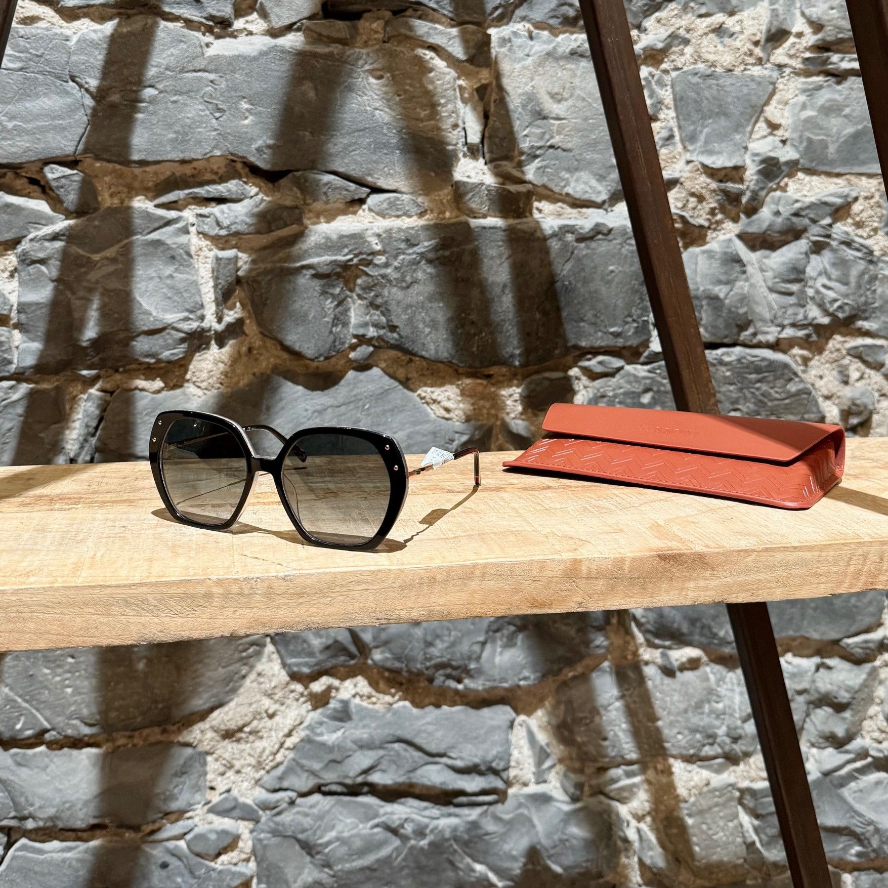 Missoni Missoni MIS0025 Black Oversized Sunglasses Size ONE SIZE - 1 Thumbnail