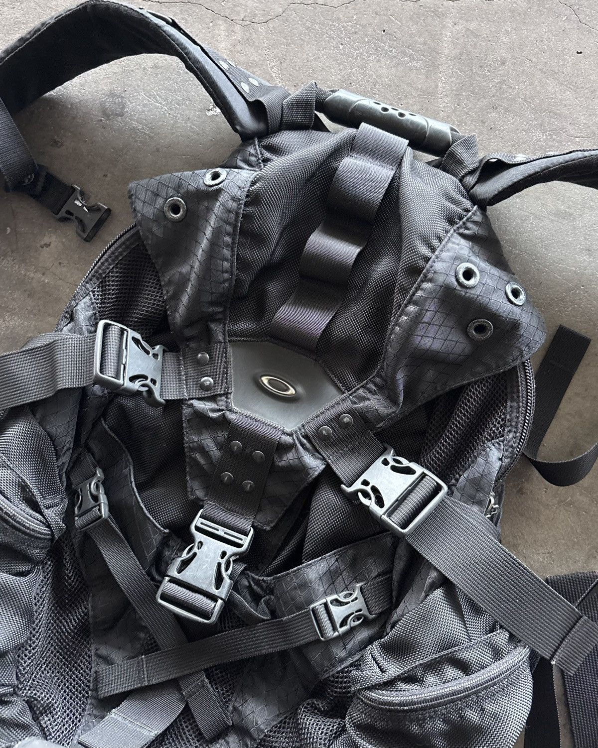 Oakley Oakley Icon Utility Backpack Size ONE SIZE - 2 Thumbnail