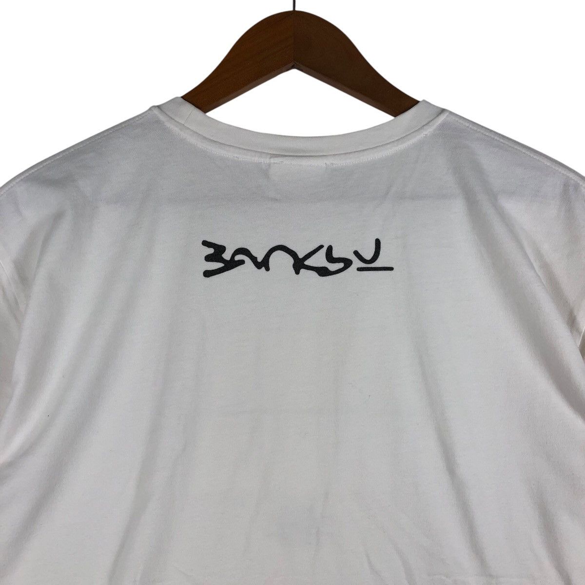 Vintage BANKSY Japan Tour Street Art T-Shirt Size US S / EU 44-46 / 1 - 5 Thumbnail