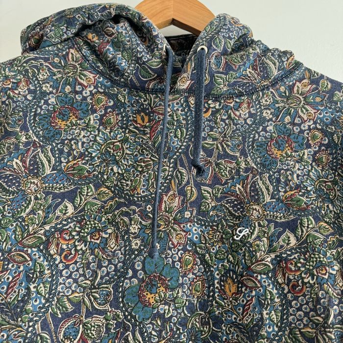 Supreme paisley online hoodie