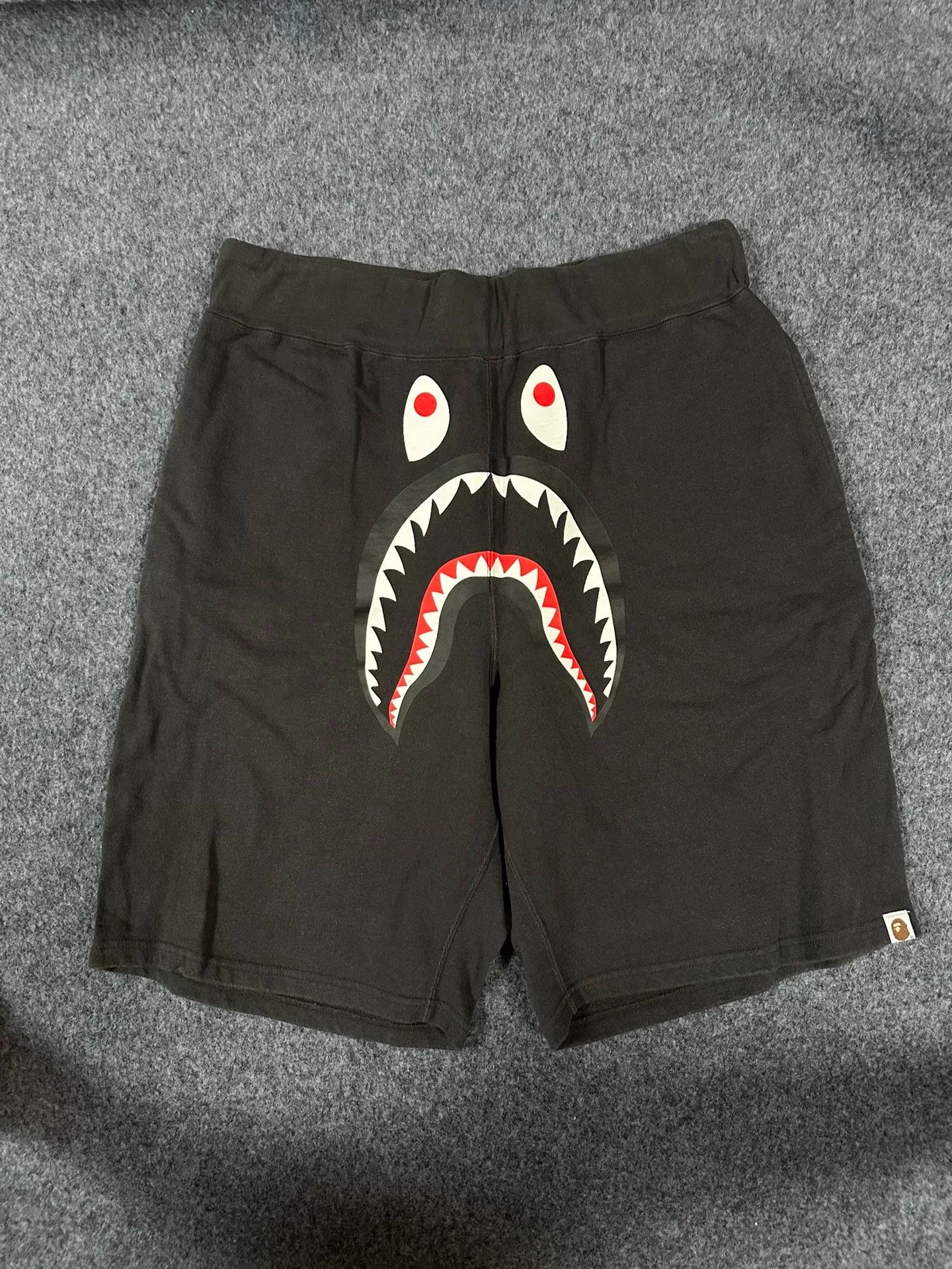 Bape Bape Multi Shark Shorts Designer Size US 38 / EU 54 - 1 Thumbnail