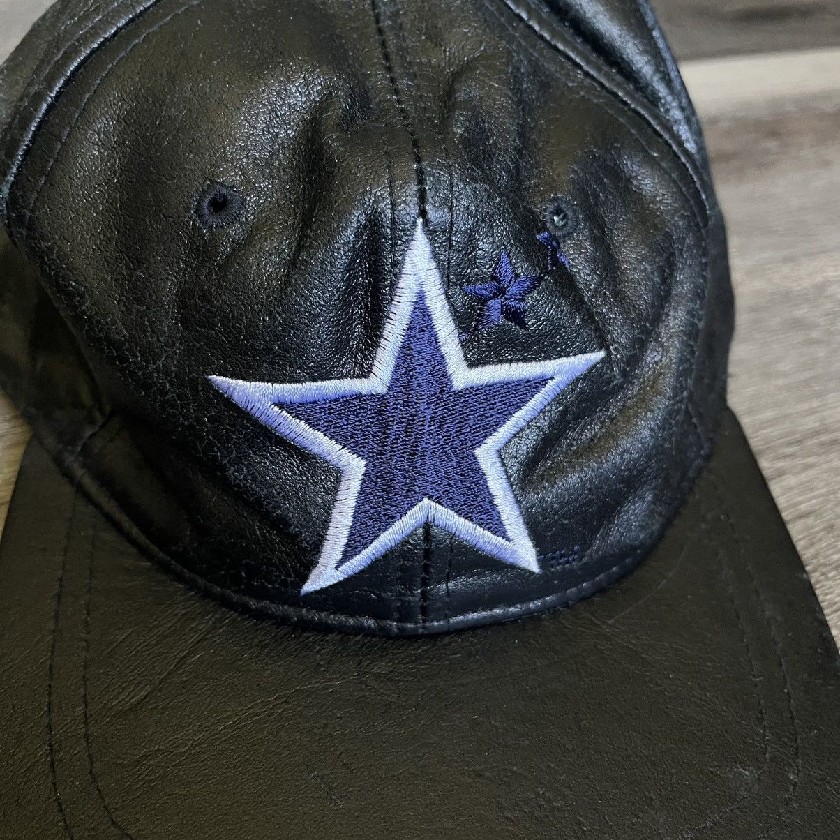 NFL × Vintage Vintage 1990s NFL Dallas Cowboys Pleather Star SnapBack Hat Size ONE SIZE - 3 Thumbnail