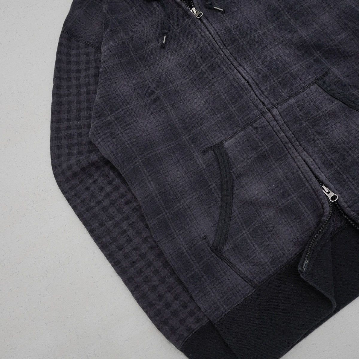 Japanese Brand 90s Japanese Double Zip Plaid Hoodie Fur Hoodie HG style Size US L / EU 52-54 / 3 - 4 Thumbnail