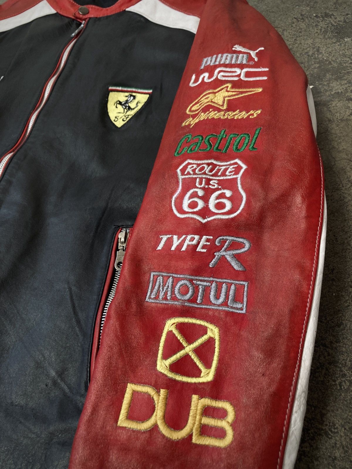 Ferrari × Formula 1 Vintage 90s Ferrari x Fórmula 1 Racing Jacket Size US L / EU 52-54 / 3 - 6 Thumbnail