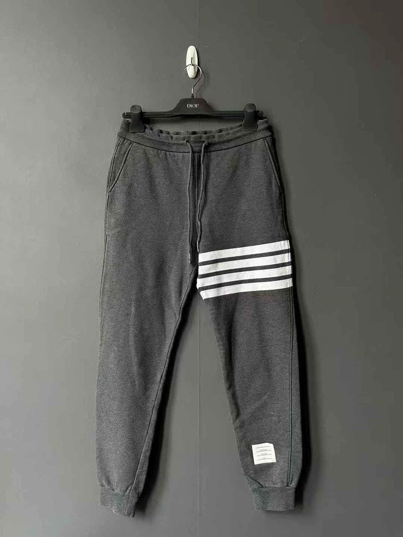 Thom Browne Thom Browne size2 Dark grey knit trousers Size US 26 / EU 42 - 1 Thumbnail