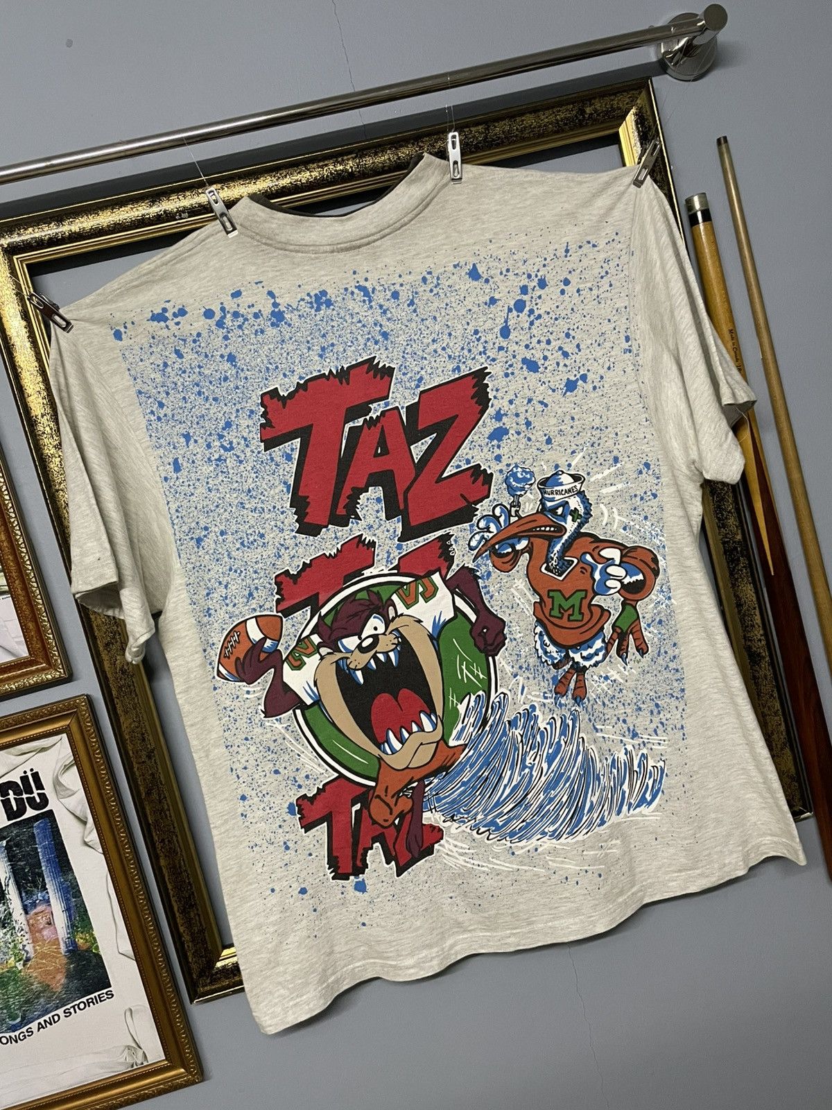 Vintage Vintage 90s Iconic Taz Manian Devil Ovp Pop Culture Tshirt Size US L / EU 52-54 / 3 - 11 Thumbnail