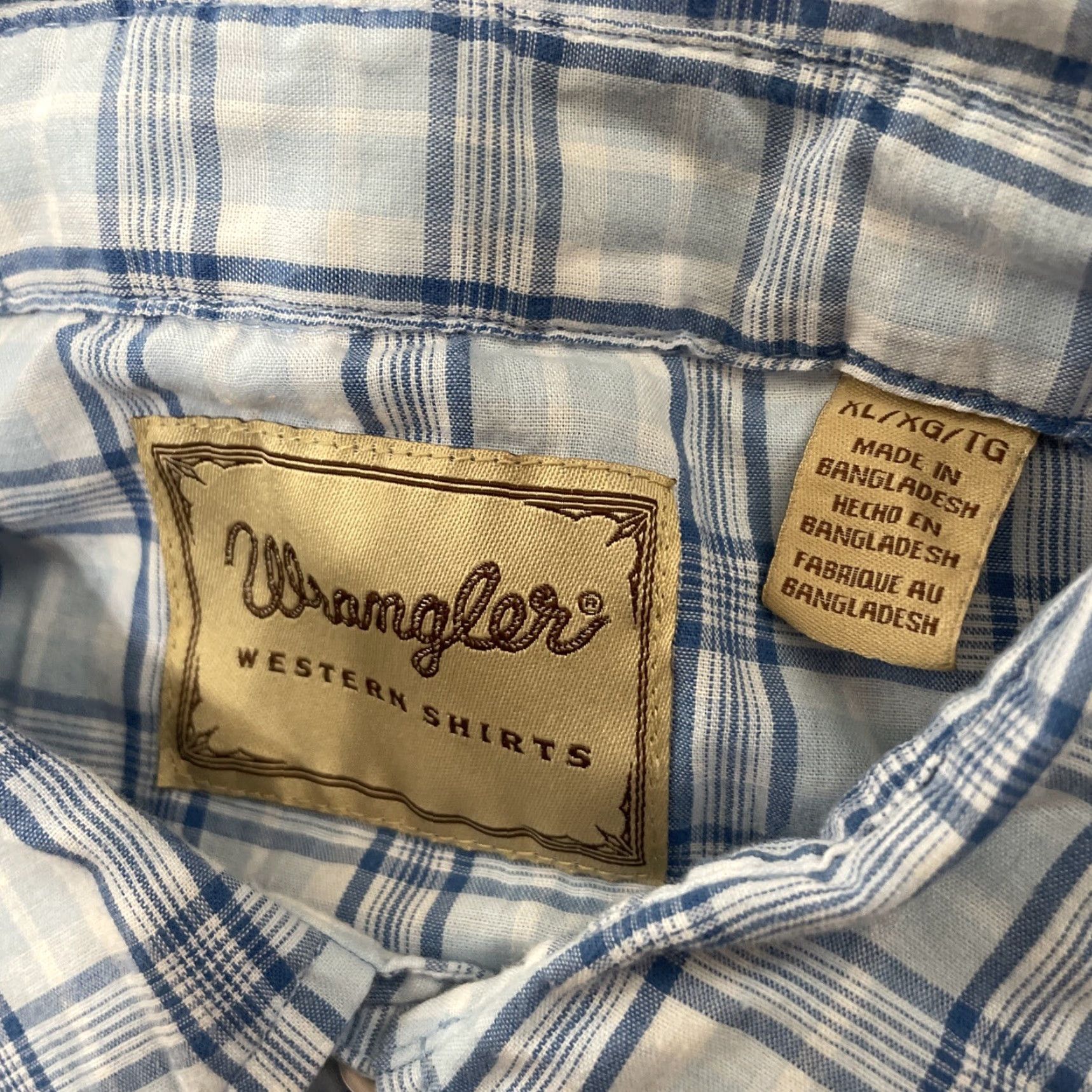 Wrangler VINTAGE Wrangler Western Shirt Men XL Pearl Snap Blue Plaid Cowboy Brushpopper XL 48" Shirt Mens Blue Plaid Pearl Snap Western Shirt XL 48" Wrangler Size US XL / EU 56 / 4 - 5 Thumbnail