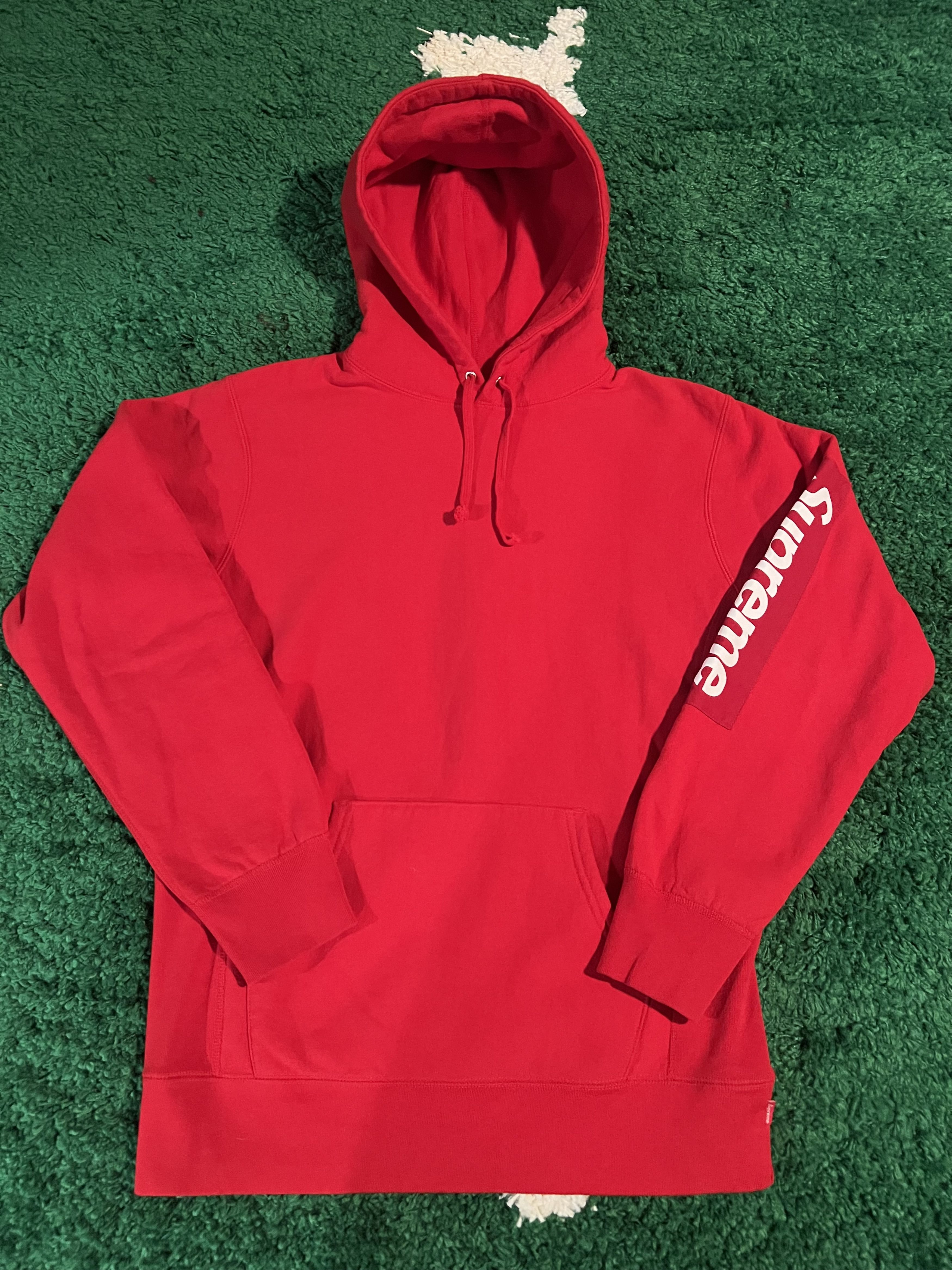 Supreme Supreme Sleeve Patch Hooded Sweatshirt Large Red Size US L / EU 52-54 / 3 - 1 Thumbnail