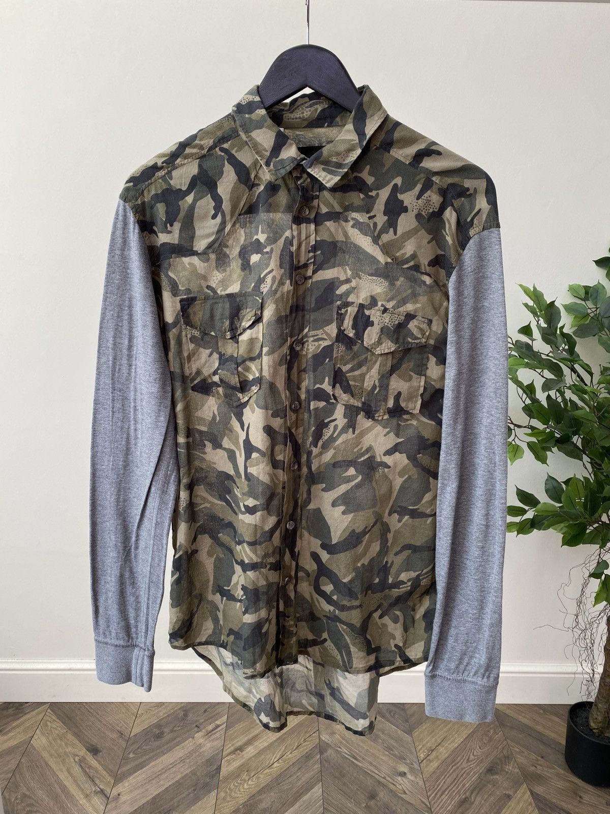 Dolce & Gabbana Vintage Dolce & Gabbana D&G Brad Camouflage Shirt Size US L / EU 52-54 / 3 - 2 Thumbnail