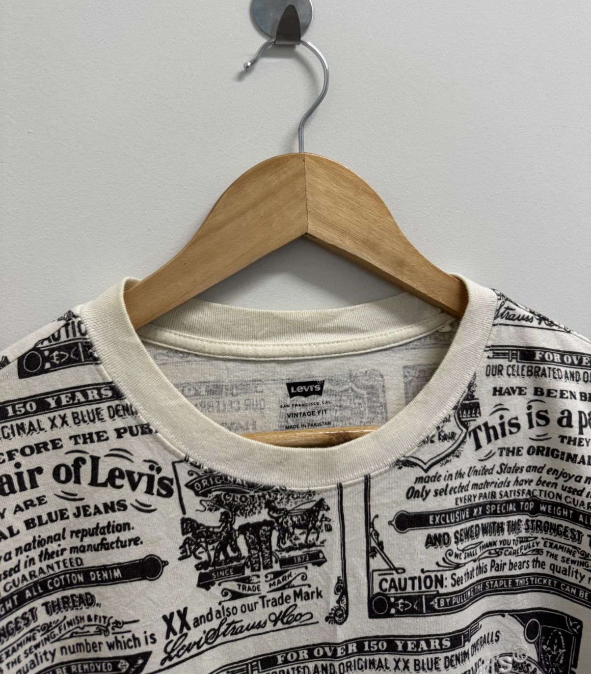 Rare LEVIS Fullprint Tee