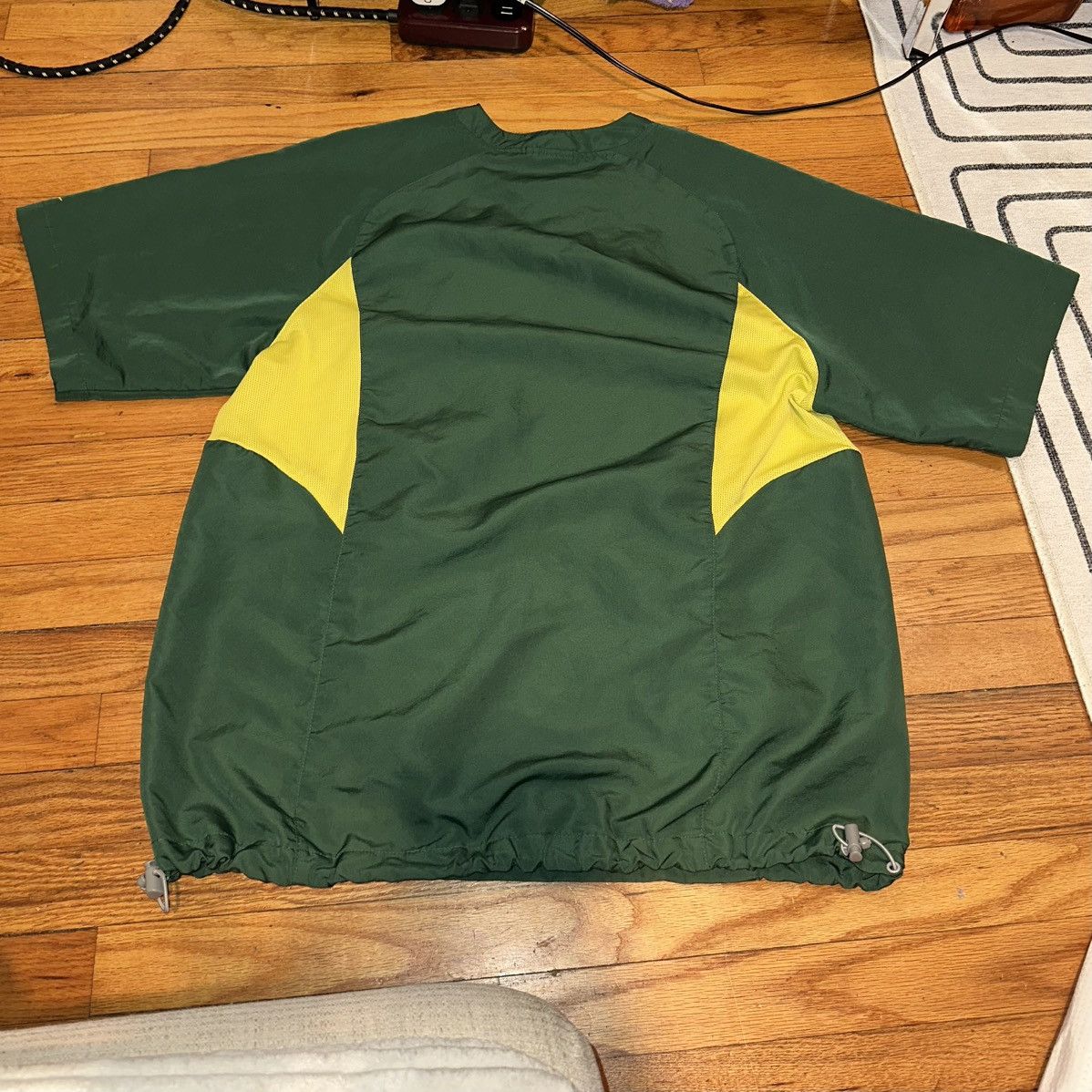 Nike VTG Nike Oregon Ducks Jacket Men’s Green Team Pullover Shirt Size US L / EU 52-54 / 3 - 3 Thumbnail