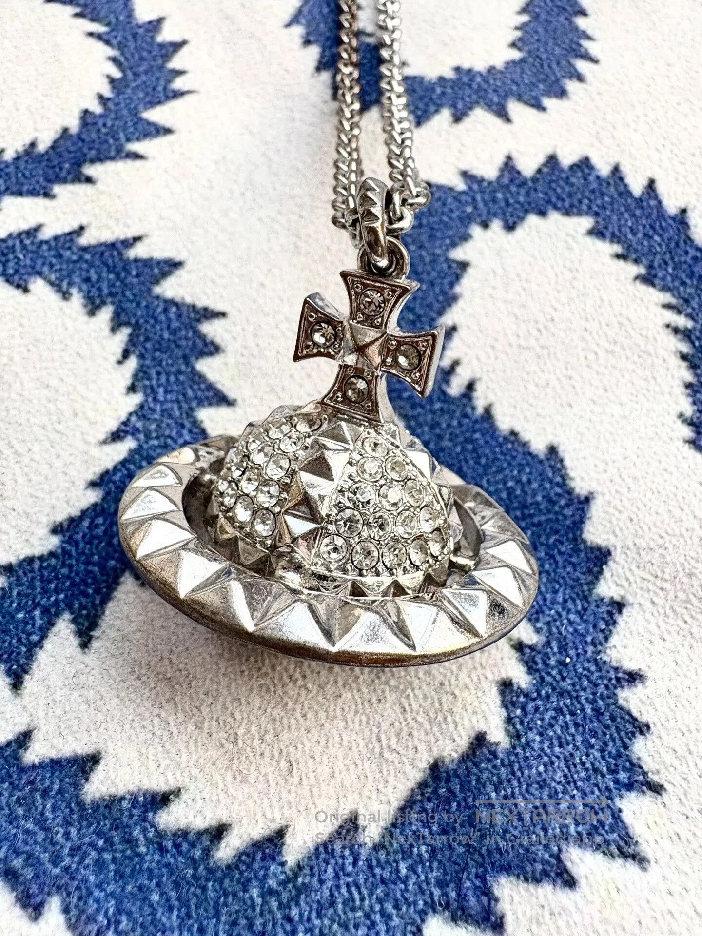 Vivienne Westwood Vivienne Westwood Myfair Orb Necklace. Size ONE SIZE - 1 Thumbnail