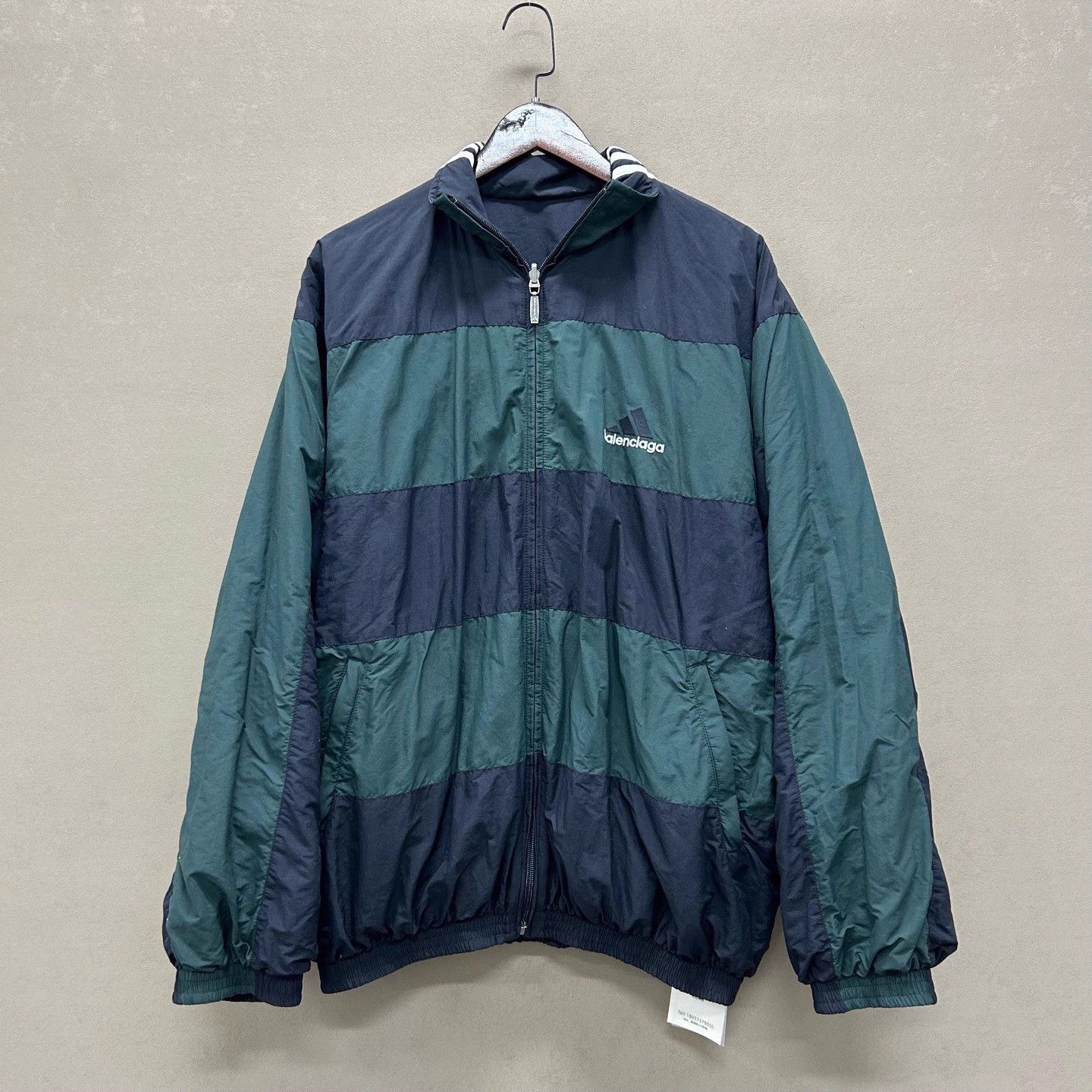 Balenciaga Balenciaga x adidas Double-Faced Cotton Jacket 99 New Size 1 Size US S / EU 44-46 / 1 - 1 Thumbnail