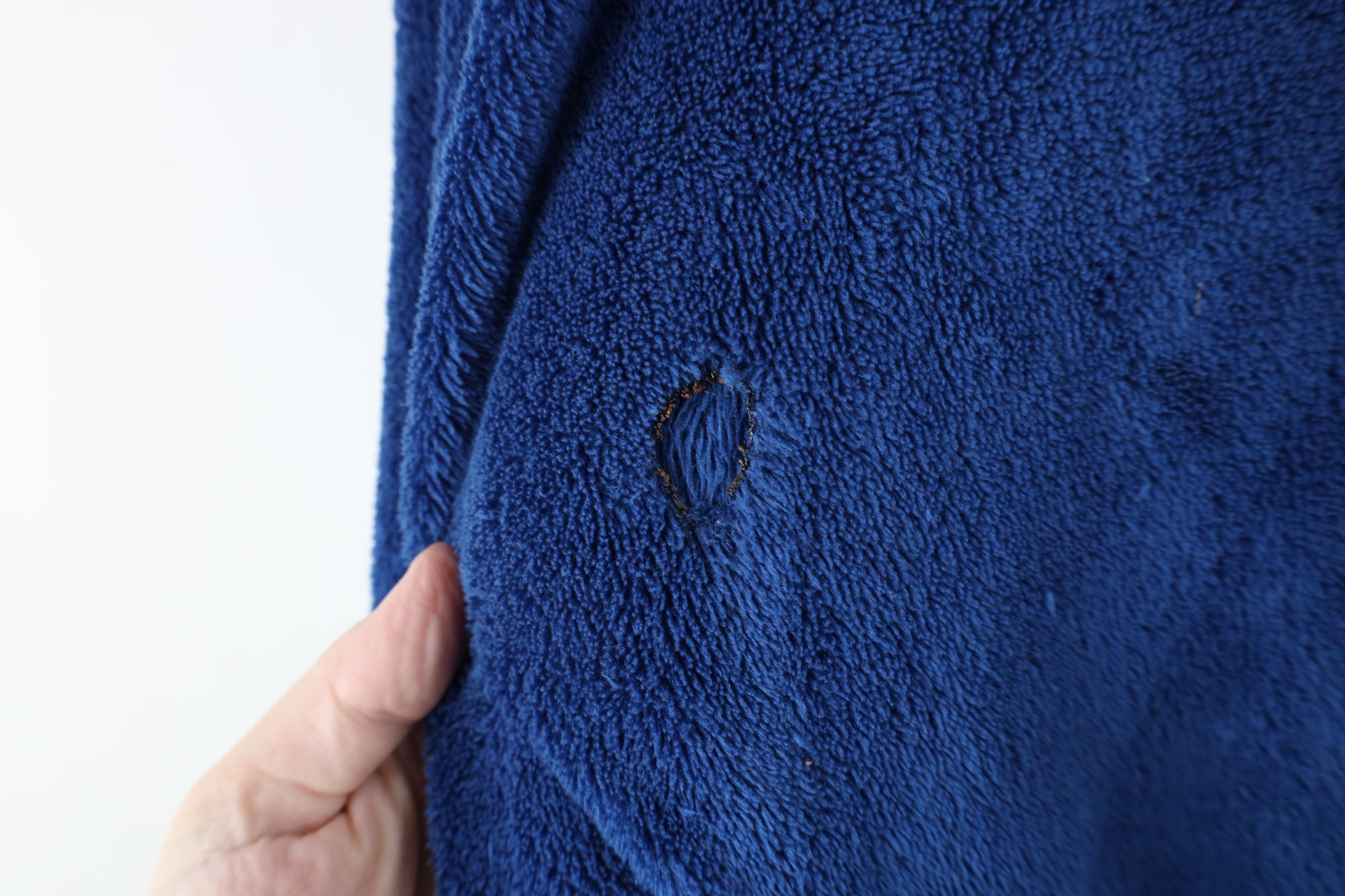 Vintage Vintage 90s Thrashed University of Michigan Fleece Robe Size US XL / EU 56 / 4 - 10 Thumbnail