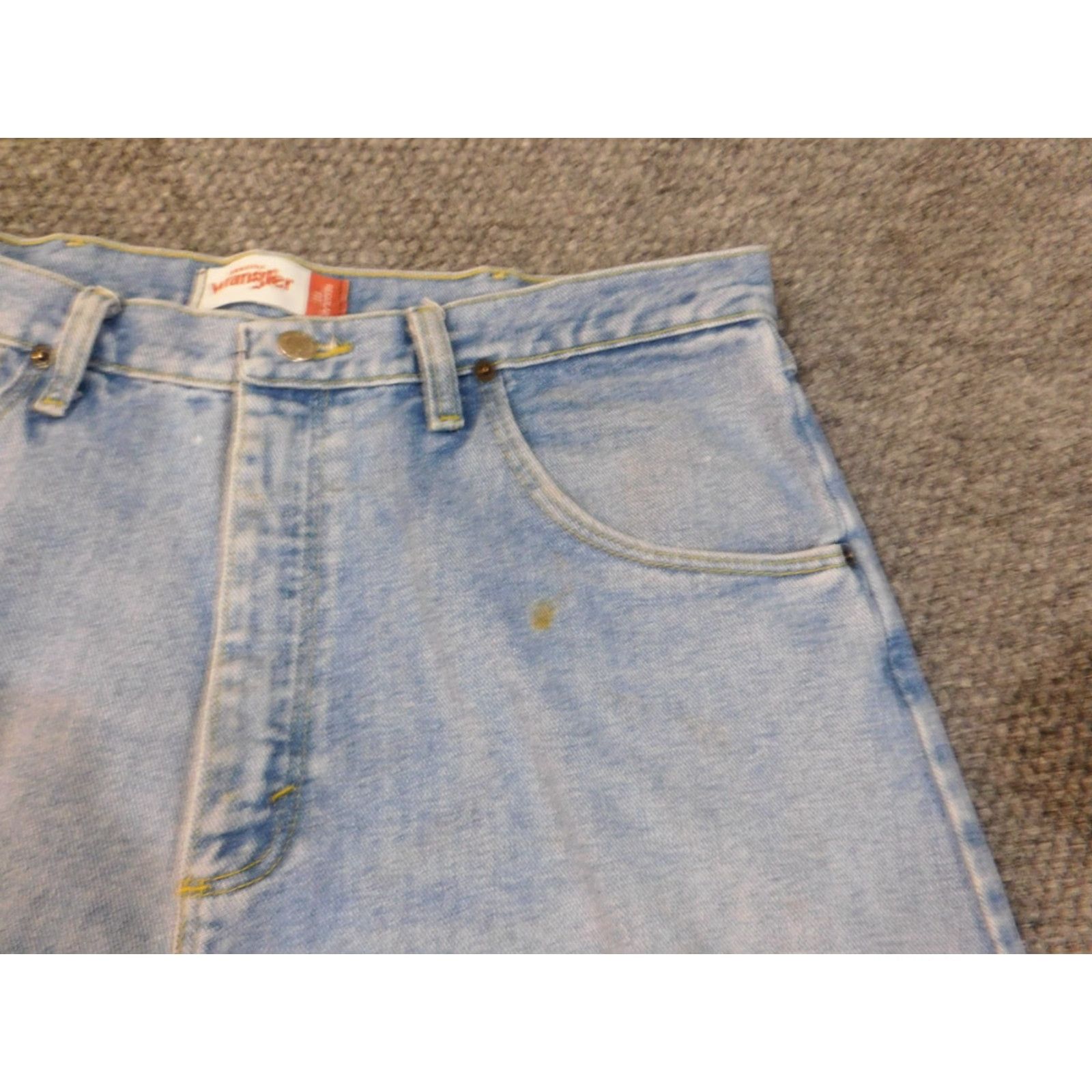 Wrangler Wrangler Jeans Mens 36x29 Blue Premium Light Wash Straight Vintage MGW20 Workwear Size US 36 / EU 52 - 3 Thumbnail