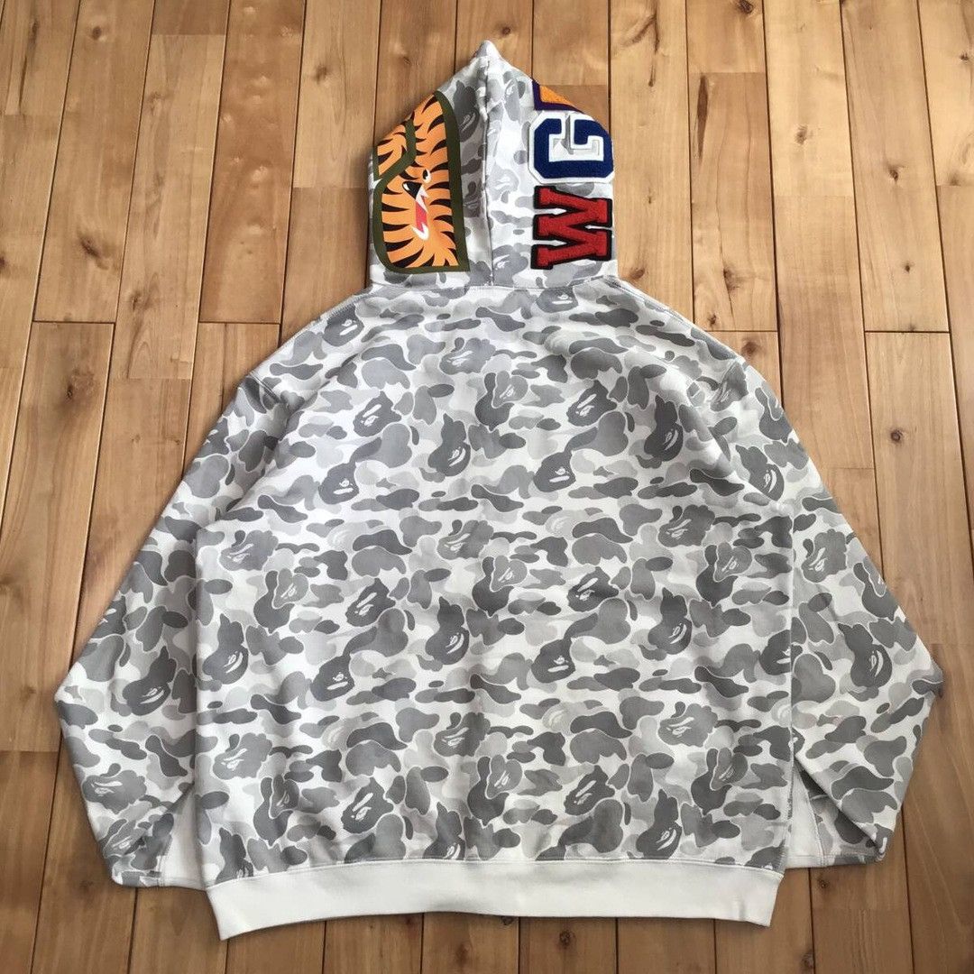 Bape × Nigo 🔥2008 Harajuku store camo🔥 BAPE shark full zip hoodie NIGO Size US L / EU 52-54 / 3 - 2 Thumbnail