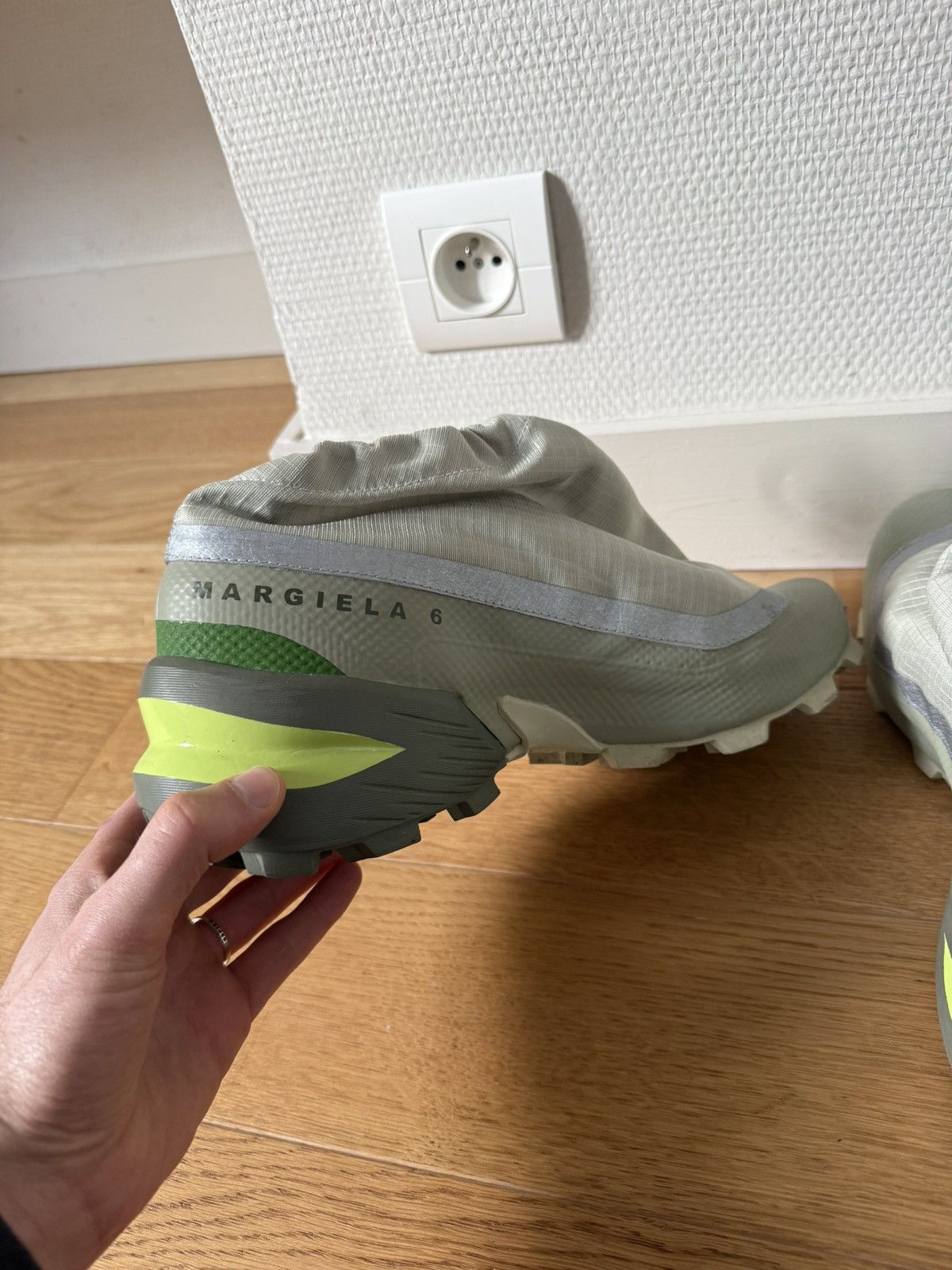 Maison Margiela × Salomon Salomon x MM6 Cross Mid Alfalfa Size US 10 / EU 43 - 6 Thumbnail