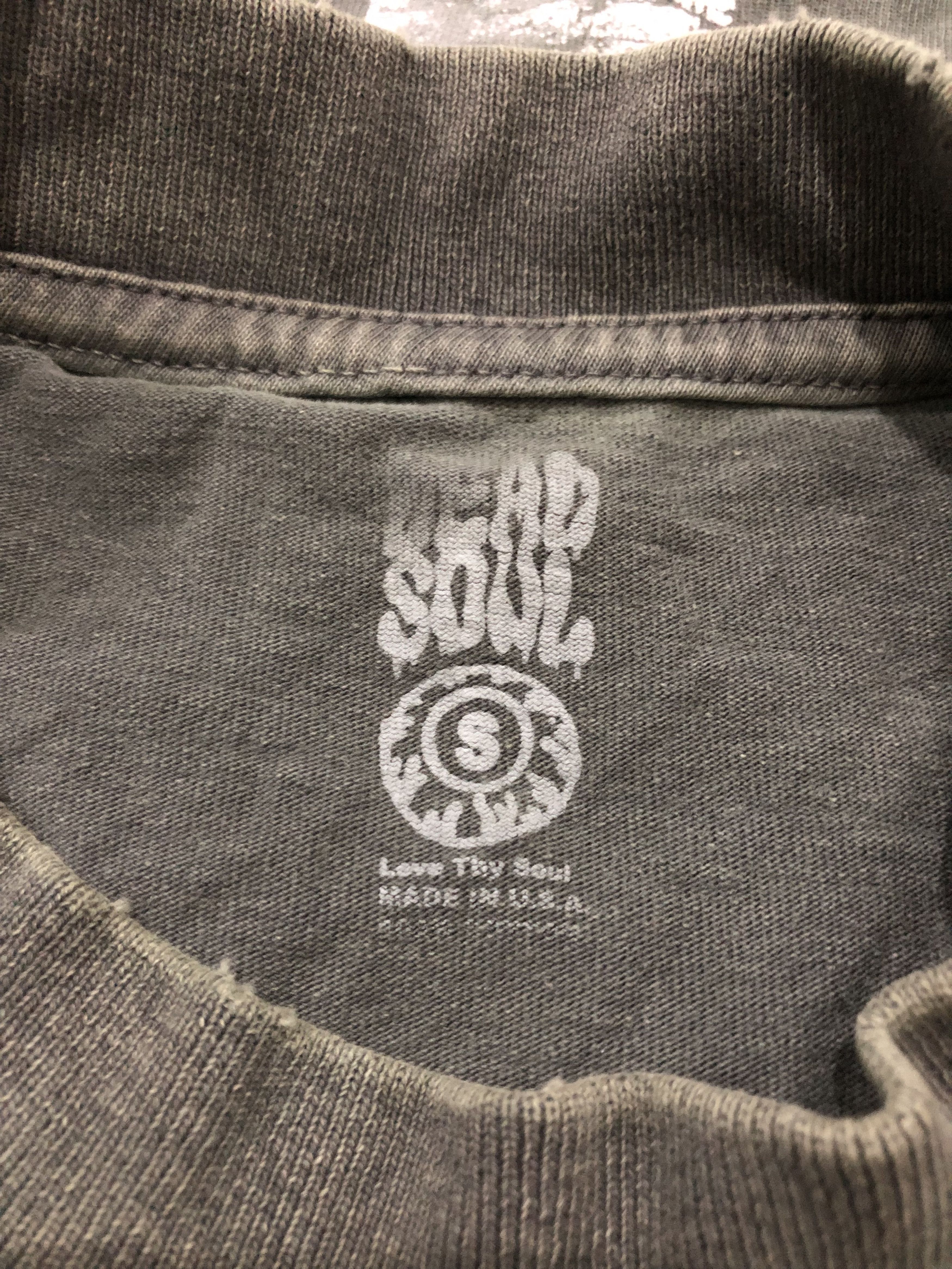 Vintage Vintage Distressed Dead Soul T-shirts Size US L / EU 52-54 / 3 - 4 Thumbnail
