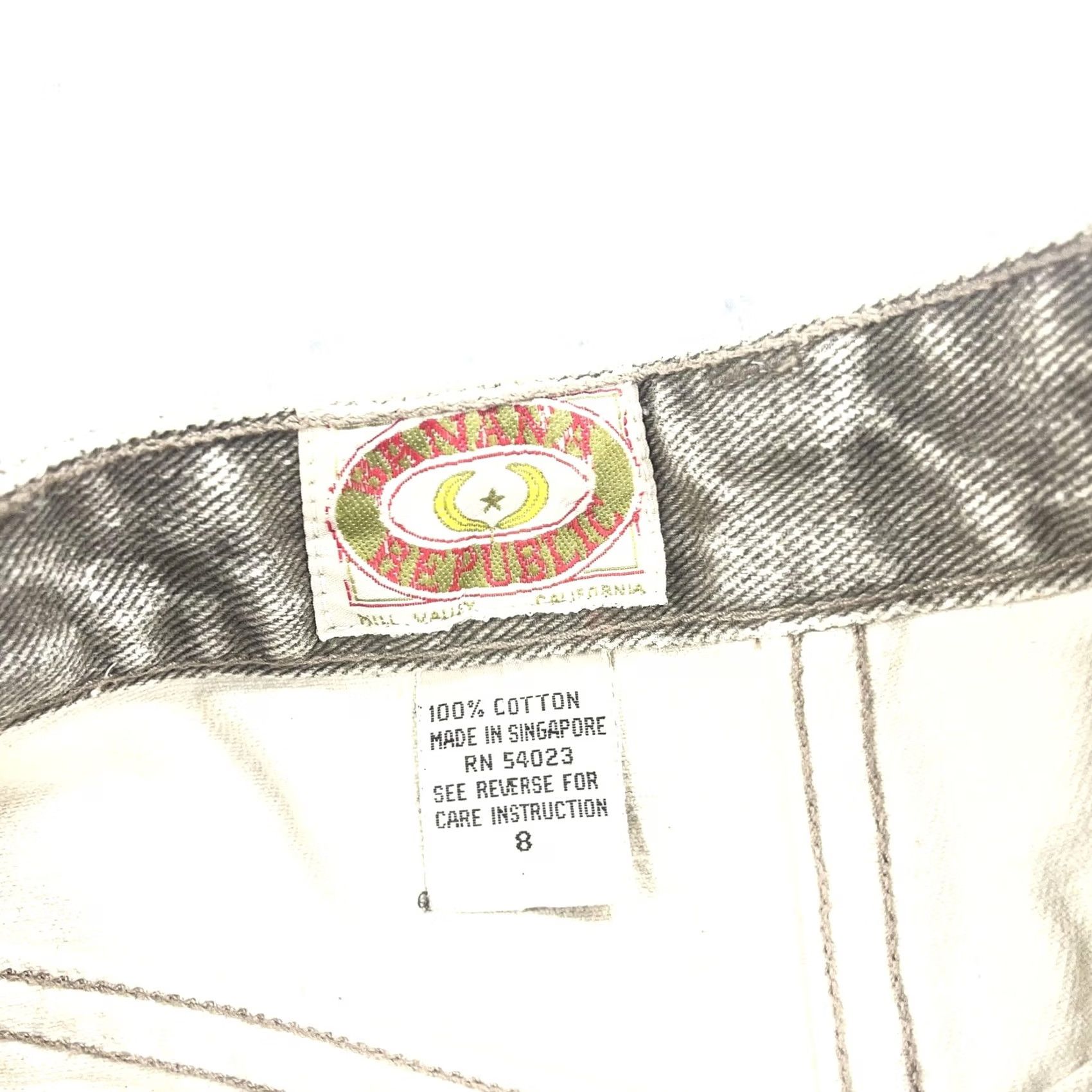 Banana Republic VINTAGE Banana Republic Skirt Womens 8 Gray Denim A-Line Knee Length 80s 90s Casual Slit Pockets Button Cap Notes: Cotton, Zip Mens Womens Girls Boys Size 30" / US 8 / IT 44 - 4 Thumbnail