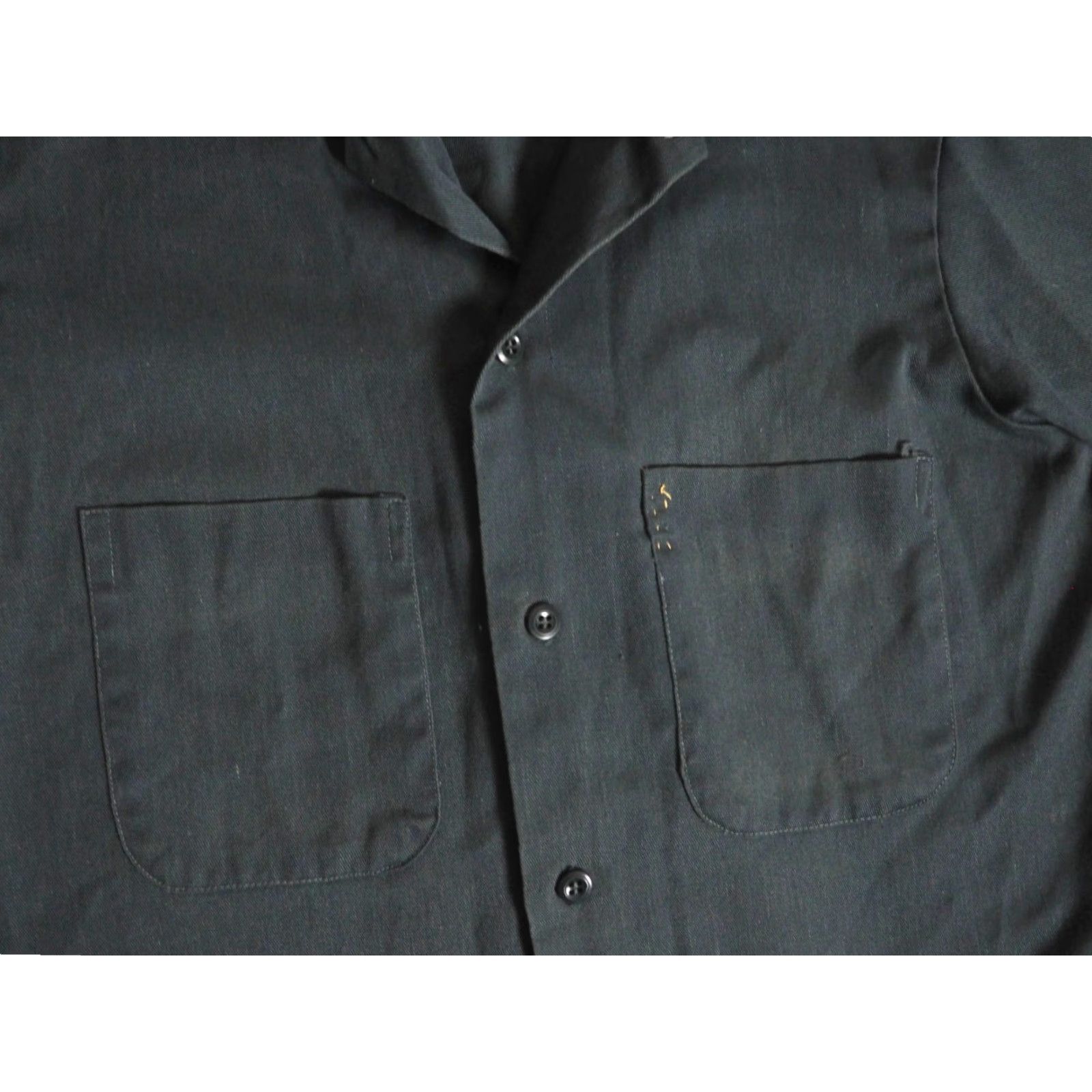 Vintage VINTAGE 50s 60s Faded Green Twill Polycotton Grunge Work Shirt Mens S Button-Front Shirt Green 1950s Grunge Casual Mens Shirts Size US S / EU 44-46 / 1 - 5 Thumbnail