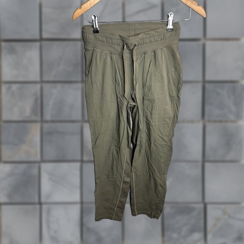 Lululemon Lululemon Pants Womens Medium Drawstring Waist Athletic Jogger Lightweight Yoga Men? Size 32" / US 10 / IT 46 - 1 Thumbnail