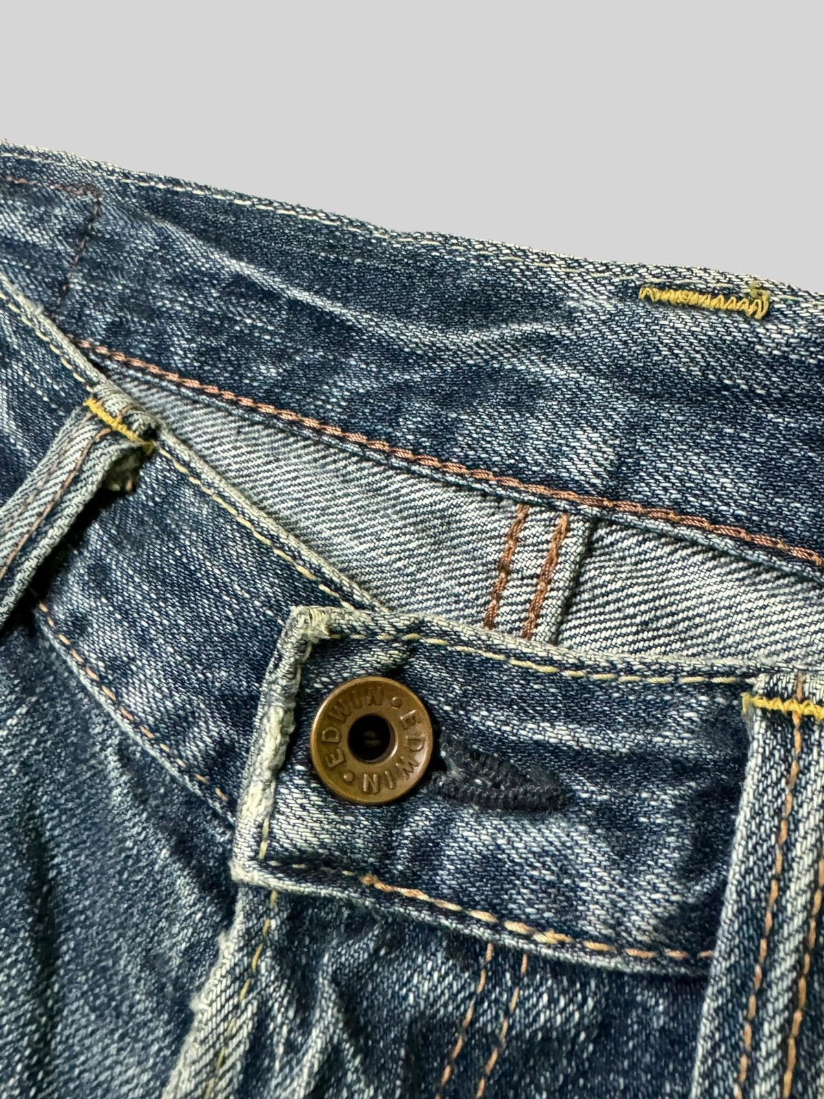 Edwin × Japanese Brand Vintage Japanese Edwin 505Bxx Selvedge Distressed Jeans Size US 33 - 9 Thumbnail
