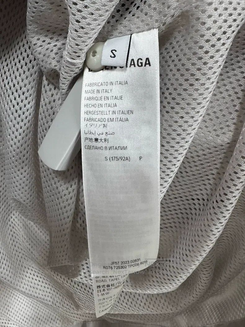 Balenciaga Balenciaga Black and White Aged Windbreaker Jacket Size US S / EU 44-46 / 1 - 6 Thumbnail