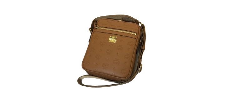 MCM MCM Gold Logo Monogram Crossbody Messenger Bag Fall 2022 Size ONE SIZE - 1 Thumbnail
