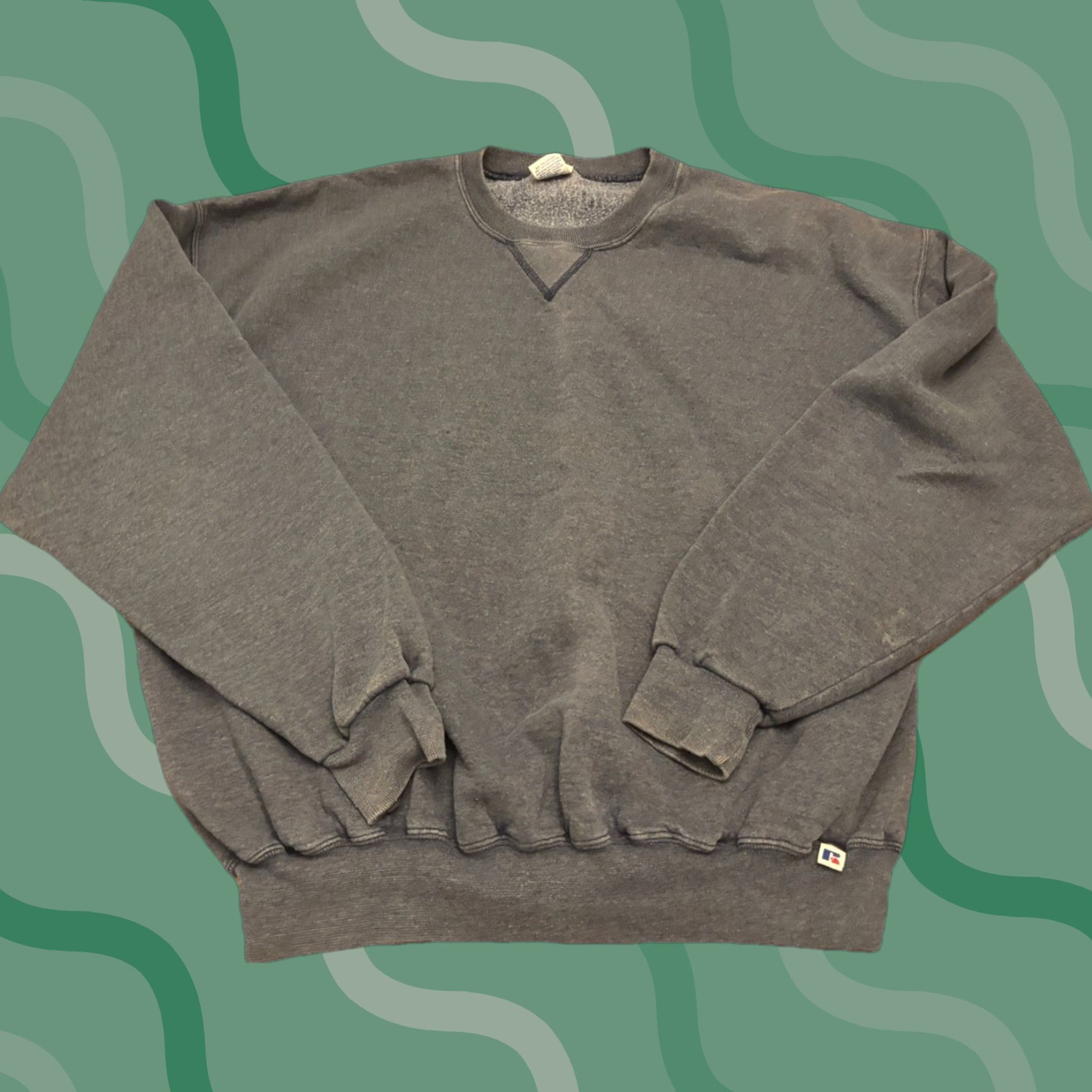 Russell Athletic VINTAGE Russell Athletic Sweatshirt Crewneck 2XL Men's Gray Cotton Polyester Fleece Embroidered Logo 90s Hip Hop USA Sports Pullover Size US XXL / EU 58 / 5 - 1 Thumbnail