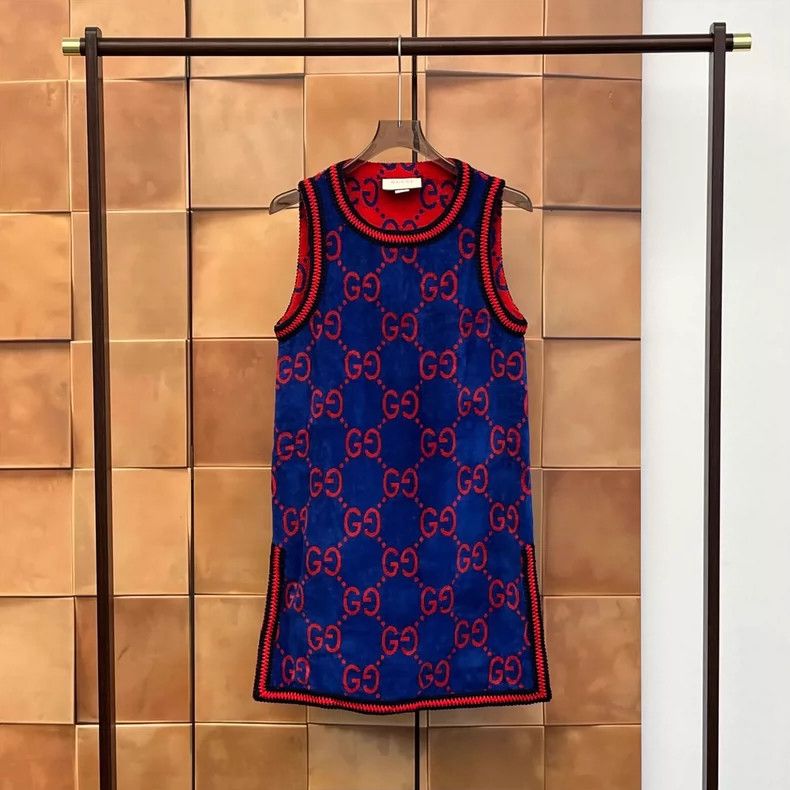 Gucci Gucci Red and blue contrast color old flower full print fle Size S / US 4 / IT 40 - 1 Thumbnail