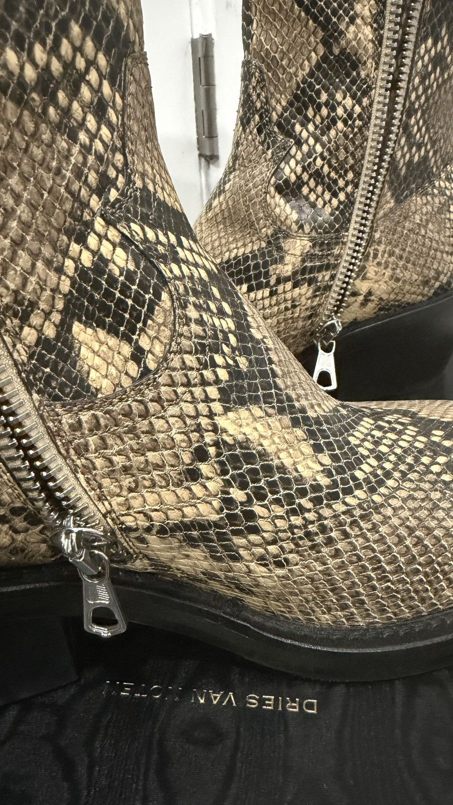 Dries Van Noten DRIES VAN NOTEN SNAKESKIN BOOTS Size US 9 / EU 42 - 7 Thumbnail