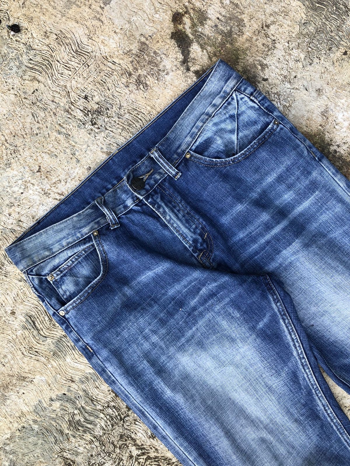 Lee LEE Riders Size US 33 - 2 Thumbnail