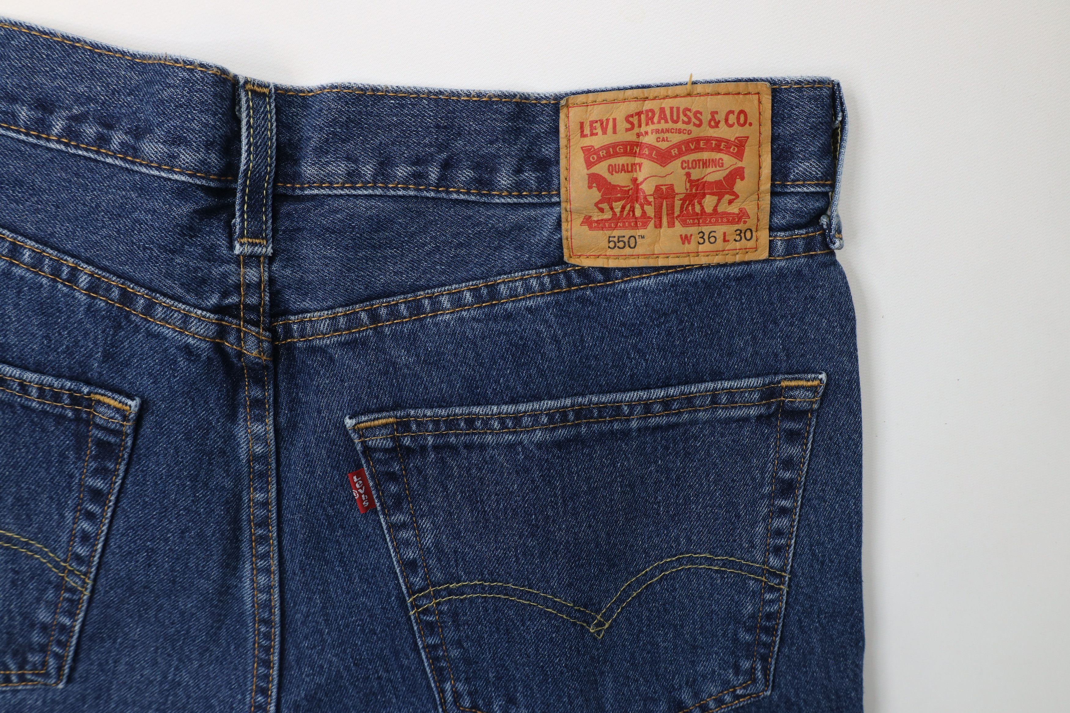 Levi's × Vintage Vintage Y2K Levis 550 Relaxed Fit Denim Jeans Blue Cotton Size US 36 / EU 52 - 11 Thumbnail