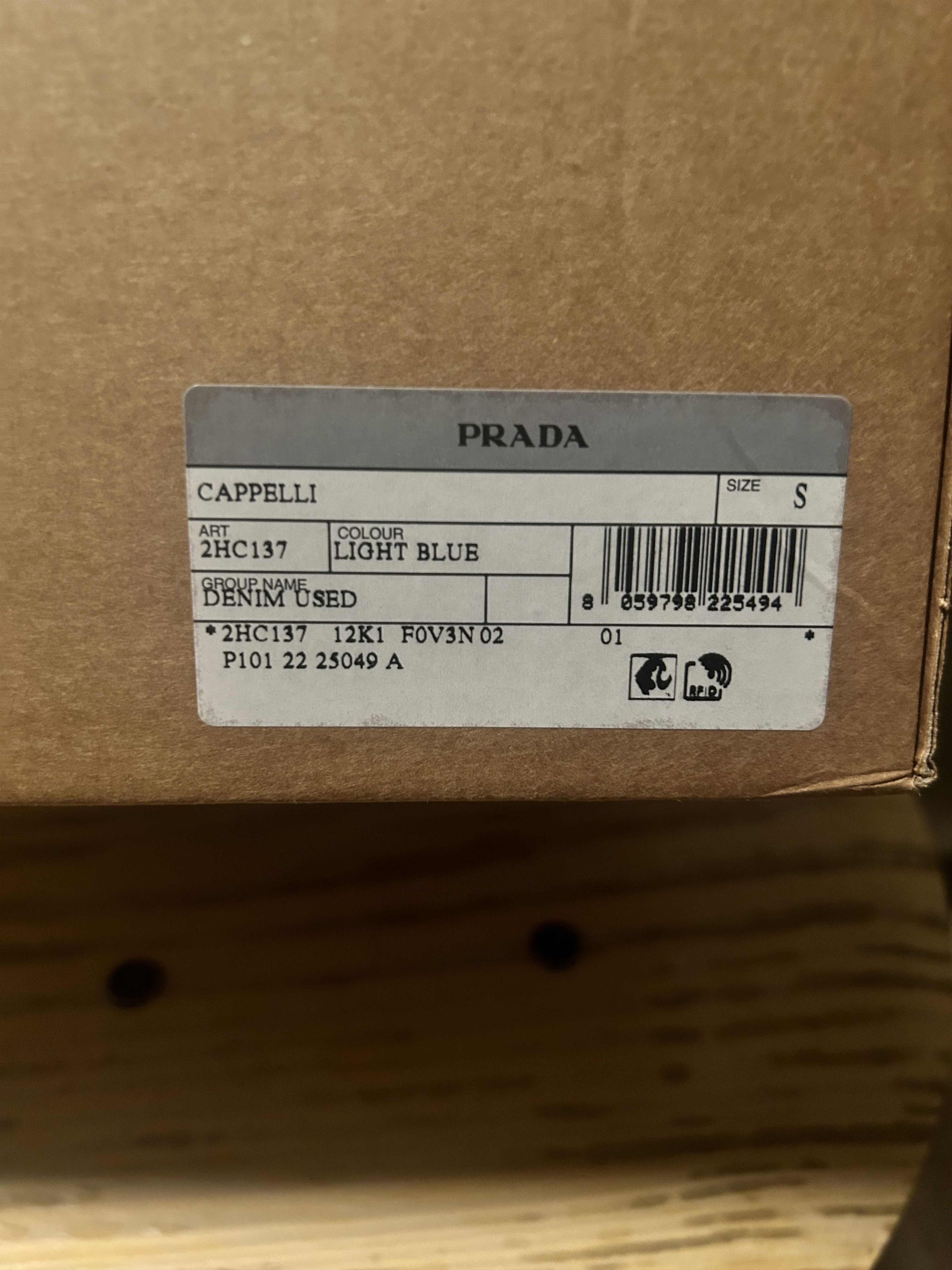 Prada (size SMALL) Denim bucket hat Size ONE SIZE - 8 Thumbnail
