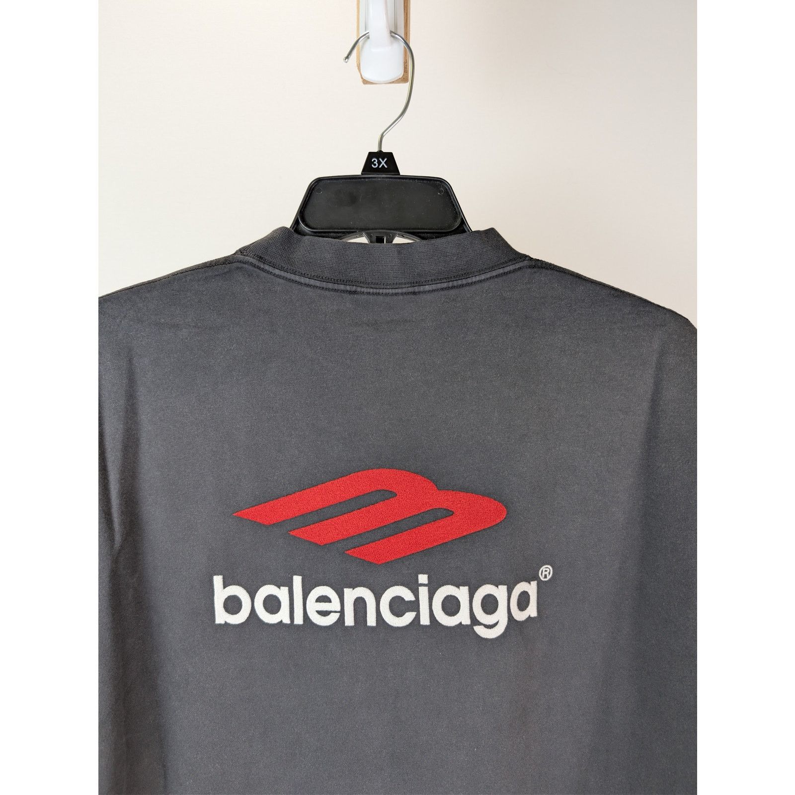 Balenciaga o1rshd1 Medium Fit 3B Sports Icon T-Shirt in Black Size US S / EU 44-46 / 1 - 15 Thumbnail