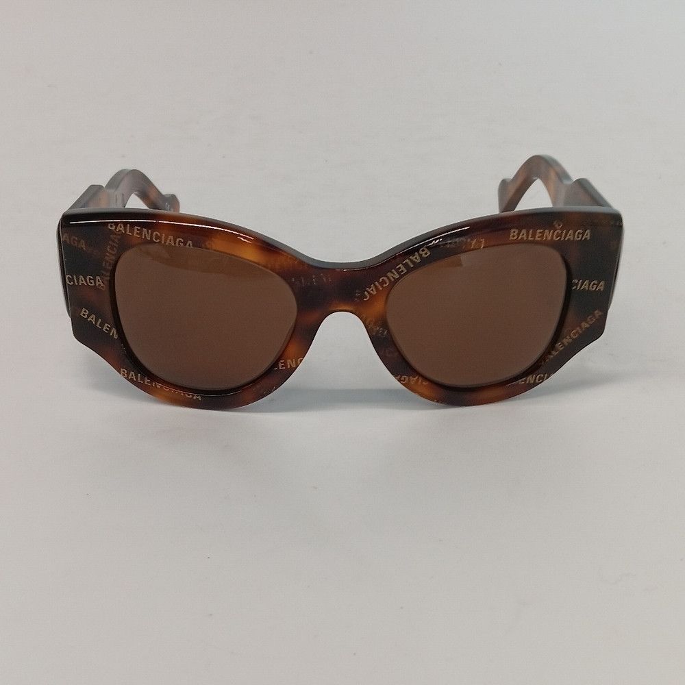 Balenciaga Balenciaga Tortoise Brown BB0070S Logo Cat Eye Sunglasses Size ONE SIZE - 4 Thumbnail