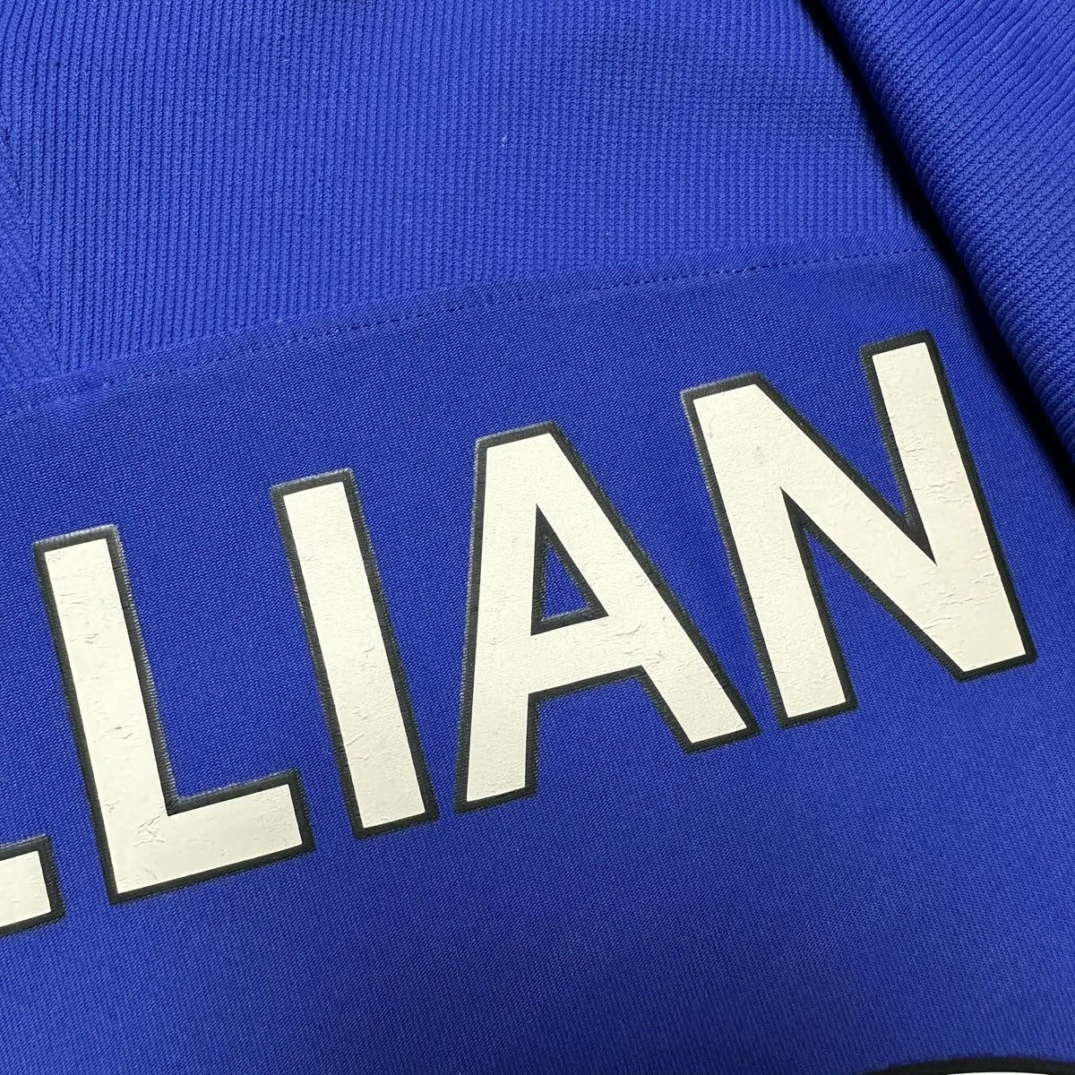 Vintage CHELSEA NIKE 2017/18 SOCCER PLAYER ISSUE JERSEY #22 WILLIAN Size US M / EU 48-50 / 2 - 21 Thumbnail