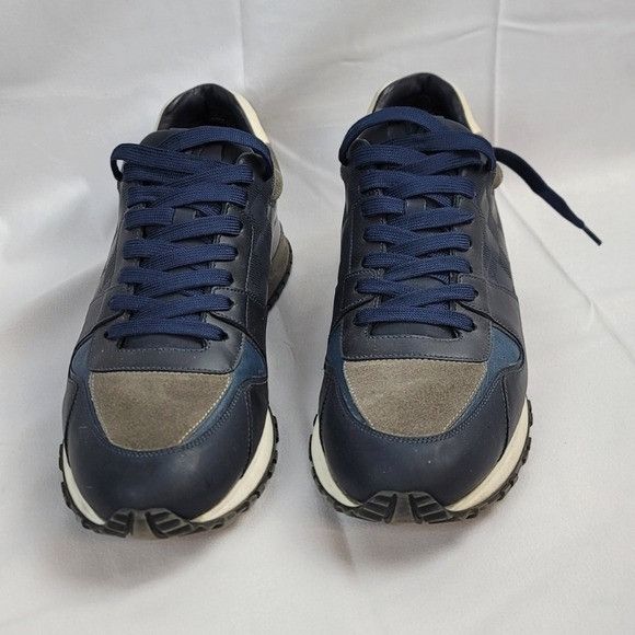 Louis Vuitton Louis Vuitton Men's Run Away Sneakers US 9.5 Size US 9.5 / EU 42-43 - 3 Thumbnail