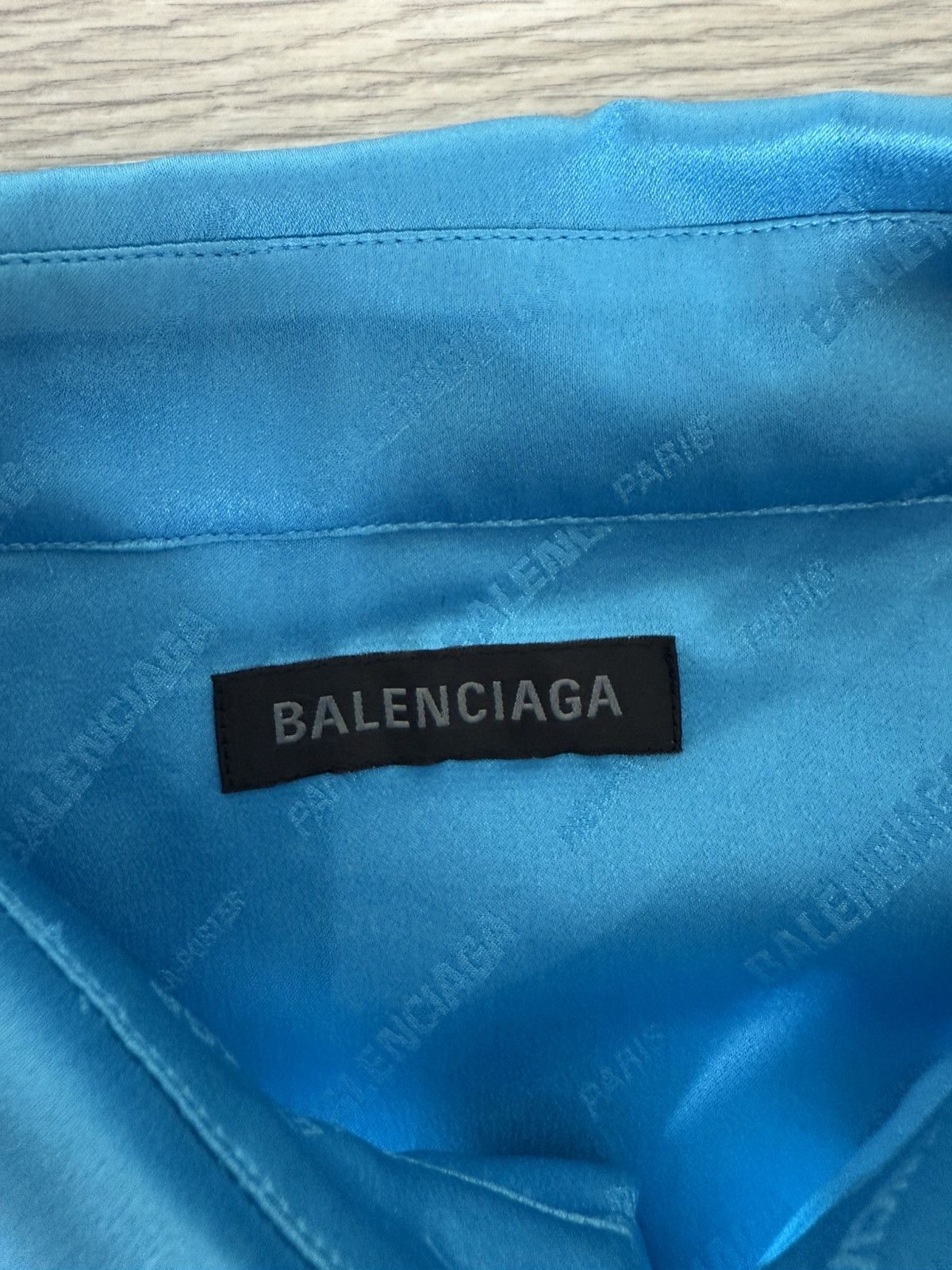 Balenciaga Balenciaga Silk Monogram Shirt Size XS / US 0-2 / IT 36-38 - 8 Thumbnail