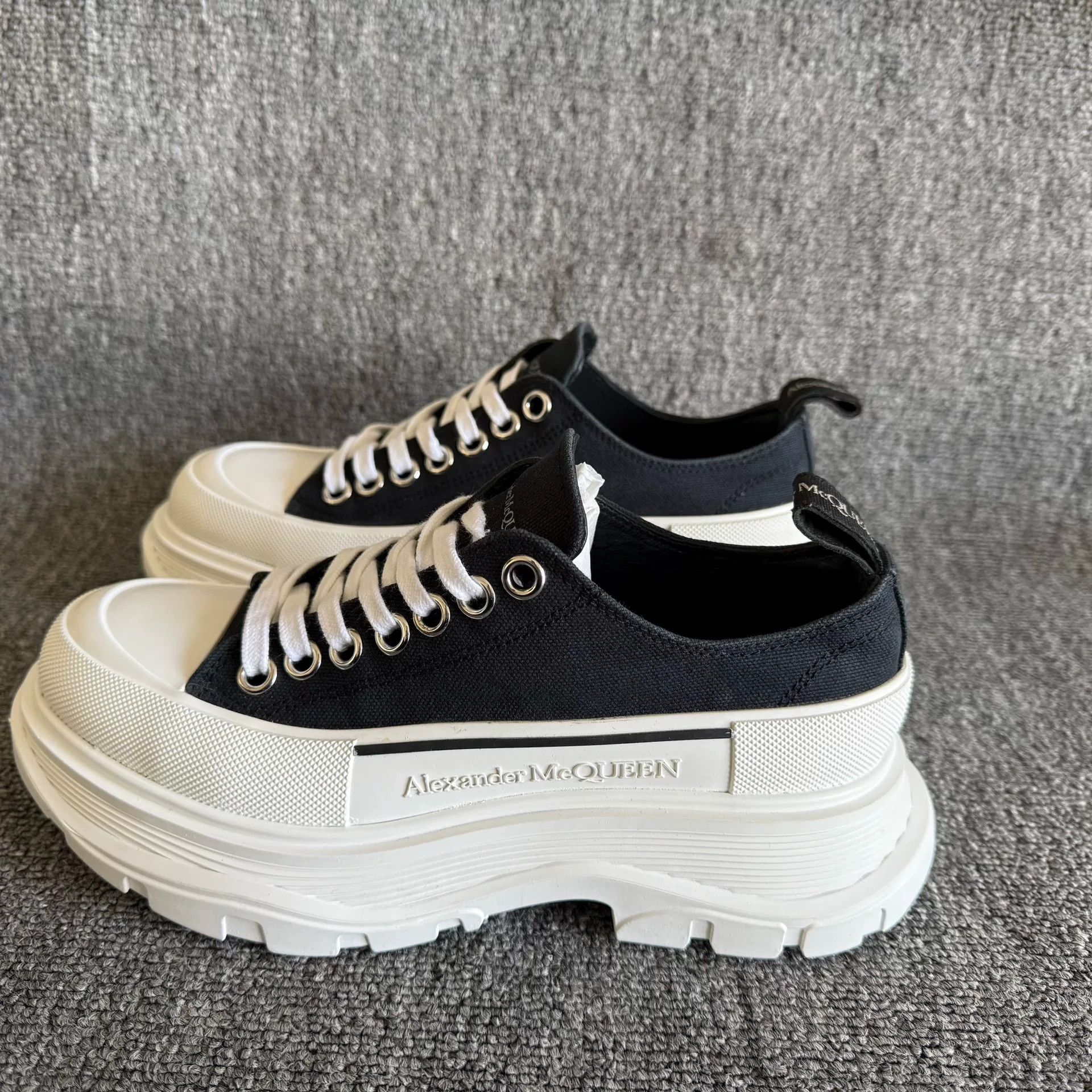 Alexander McQueen Alexander McQueen Platform Canvas Shoes 37 Size US 6 / IT 36 - 1 Thumbnail