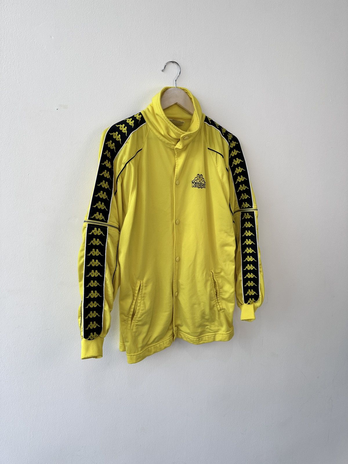 Kappa Vintage 90s Kappa Banda Track Jacket Yellow Medium Logo Tape Size US M / EU 48-50 / 2 - 3 Thumbnail