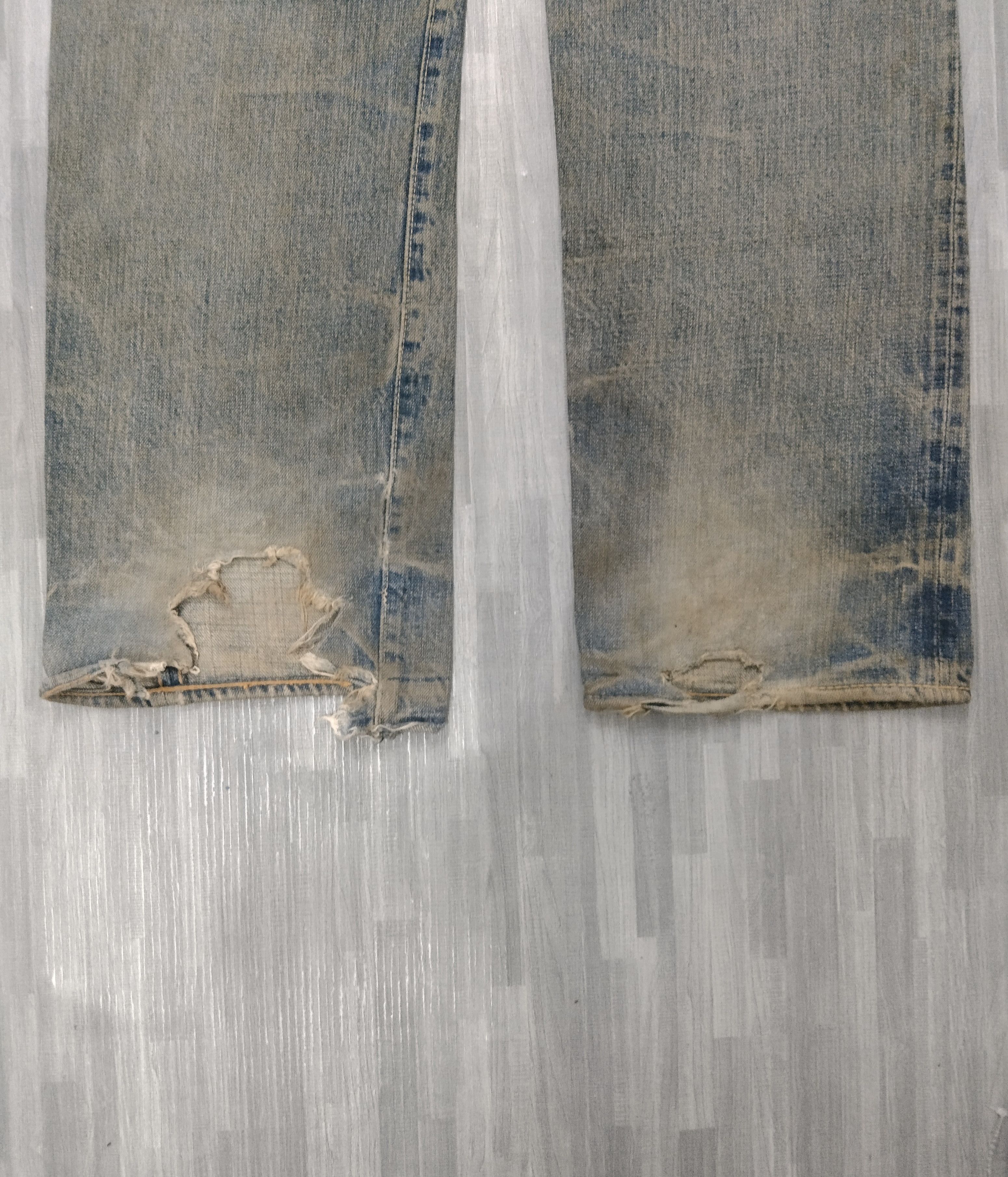 OMNIGOD SICK DISTRESSED OMNIGOD SELVEDGE DENIM PANTS Size US 30 / EU 46 - 5 Thumbnail