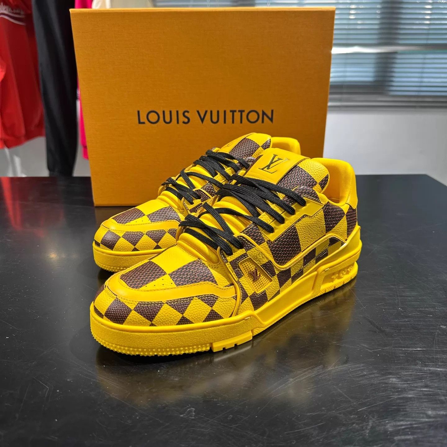 Louis Vuitton LV 25 SS Damier Checker GoldTag Trainer Ylw 41 (UK7) Size US 8 / EU 41 - 1 Thumbnail