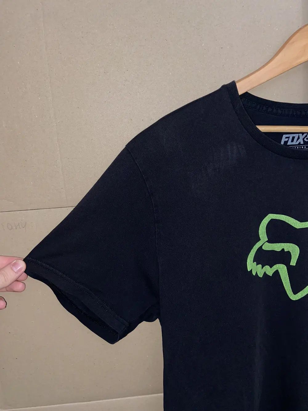 Fox Racing VINTAGE FOX Y2K RACING TEE FADED T SHIRT BIKER MOTO STREET Size US L / EU 52-54 / 3 - 4 Thumbnail