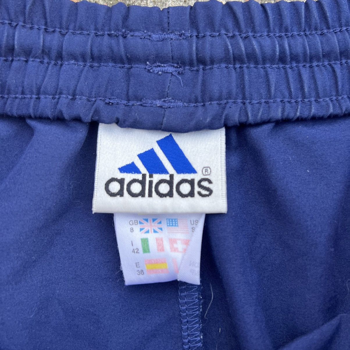 Adidas × Vintage Adidas 90’ Vintage swim shorts Size US 34 / EU 50 - 4 Thumbnail