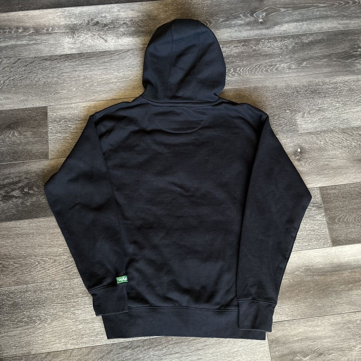 Vintage Lyfestyle NYC Upside Down Patch Embroidered Logo Hoodie Size US S / EU 44-46 / 1 - 2 Thumbnail