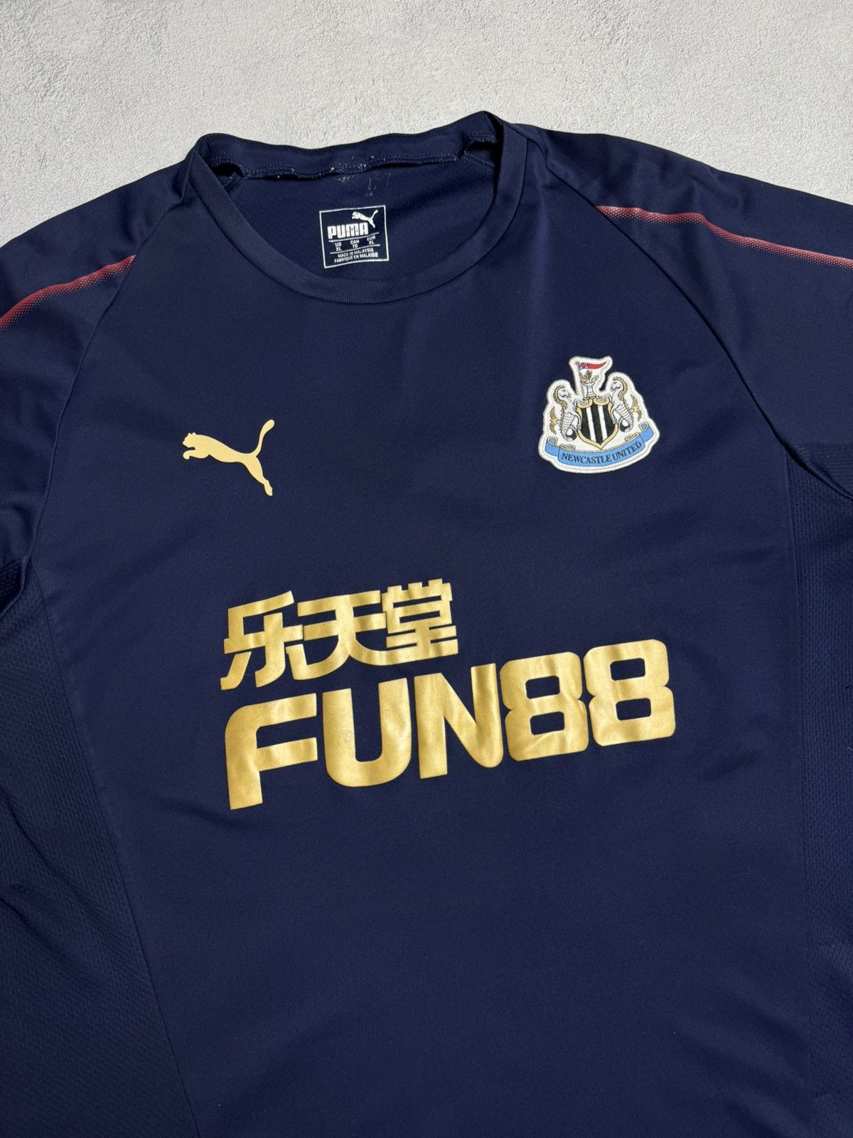 Puma Newcastle United 2017 2018 Training Shirt Soccer Jersey Puma Size US XL / EU 56 / 4 - 3 Thumbnail