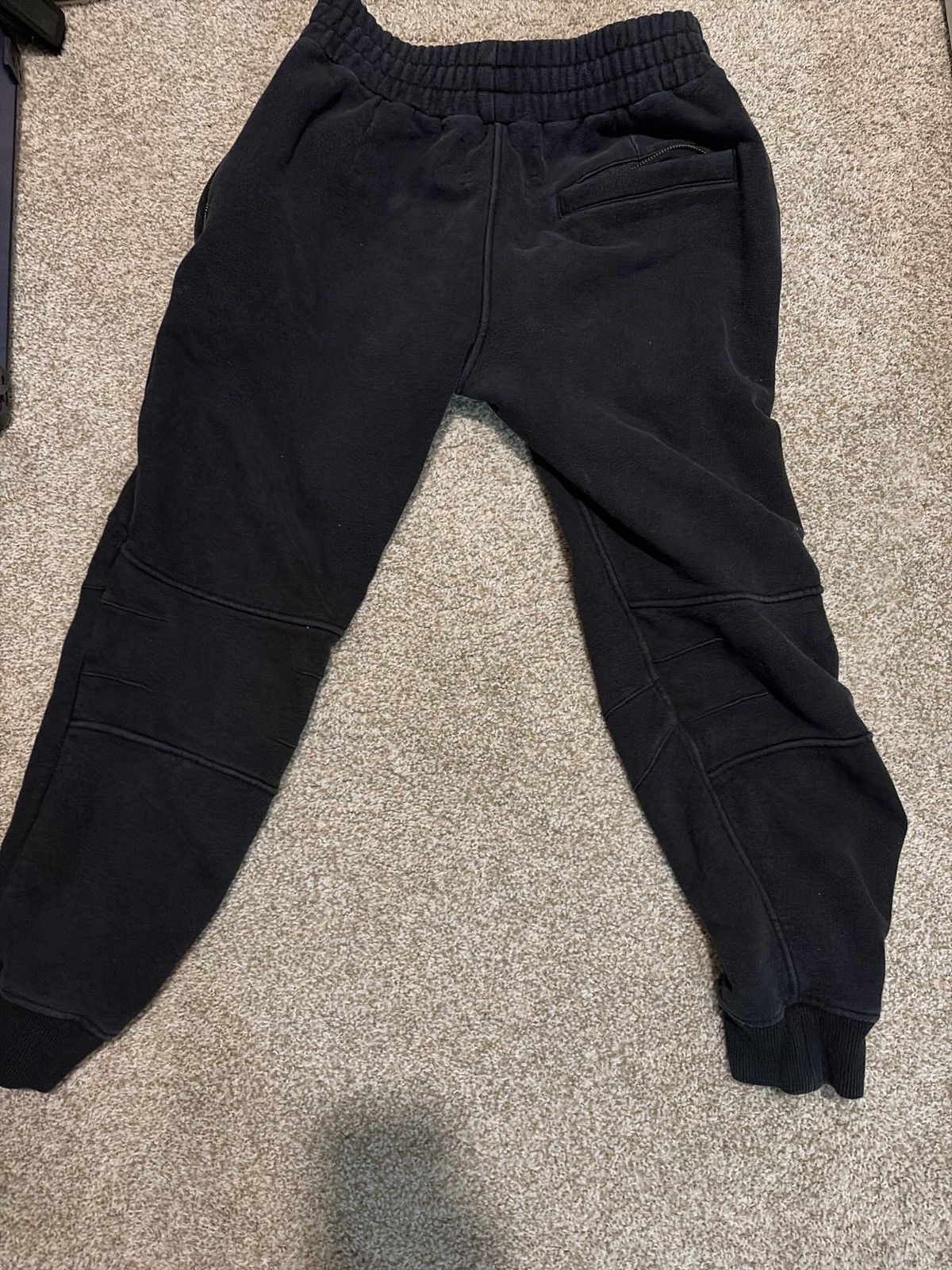 Yeezy YEEZY SEASON 1 SWEATPANTS size Small Size US 29 - 2 Thumbnail
